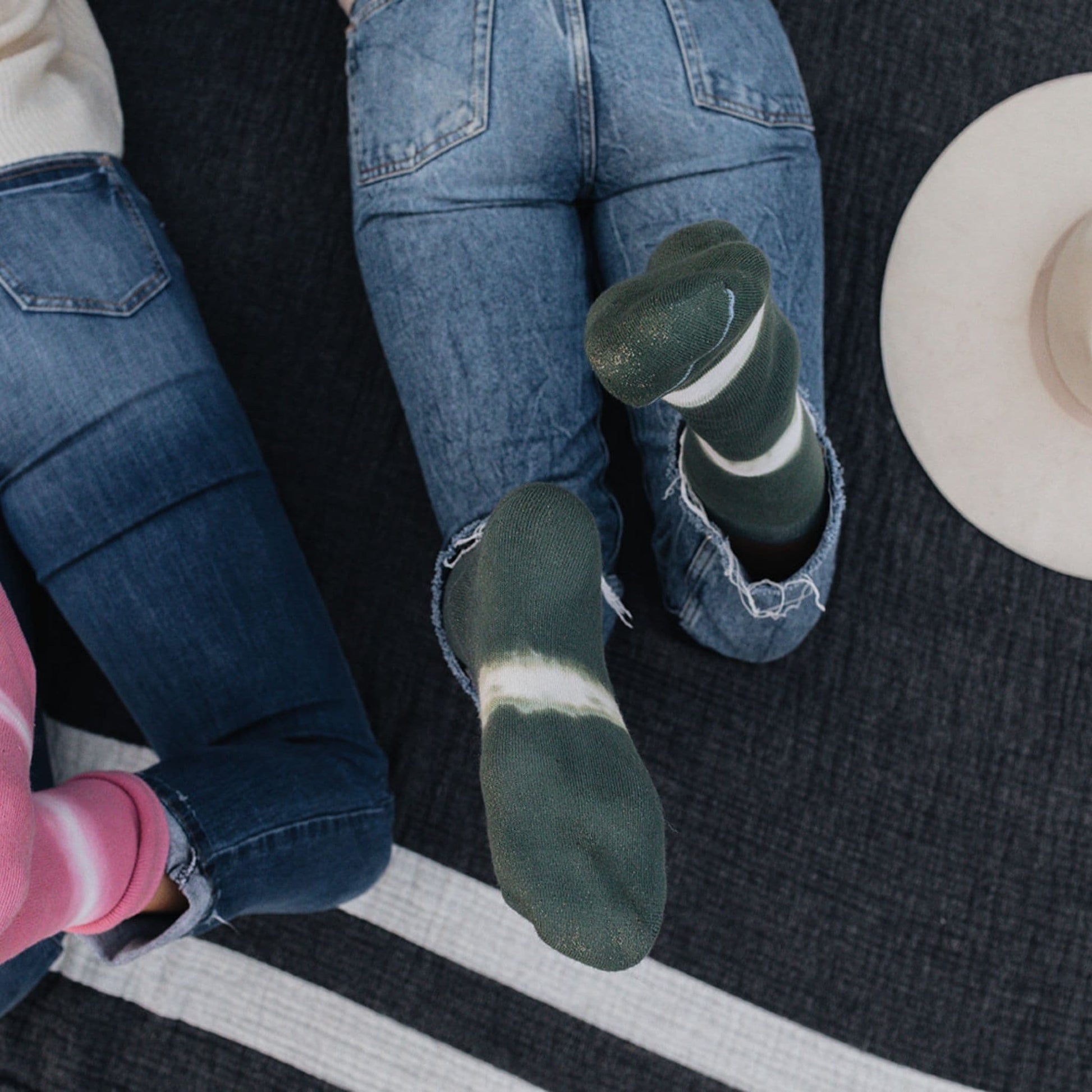 POKOLOKO Pima Terry Tie Dye Socks #color_khaki-tie-dye