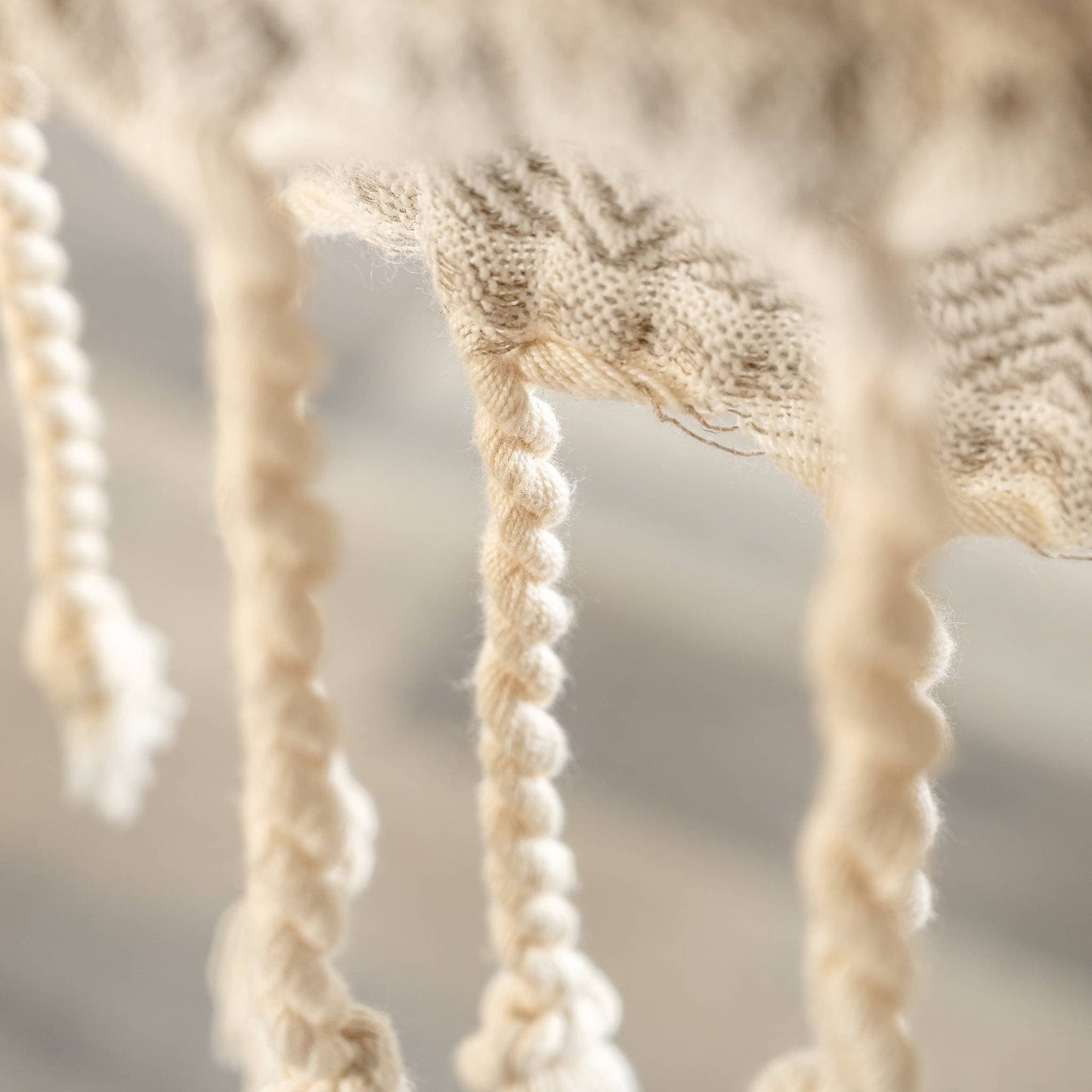 POKOLOKO Sophia Lambswool Throw Blanket #color_oat-sophia