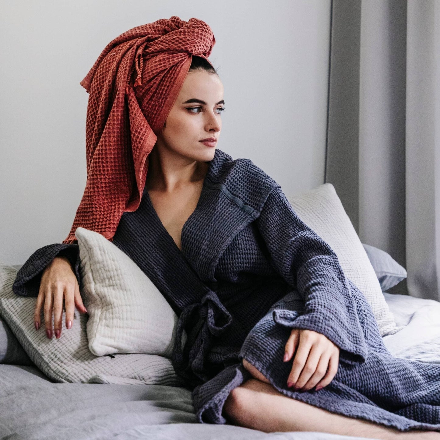 POKOLOKO Wave Bamboo Robe #color_charcoal-wave