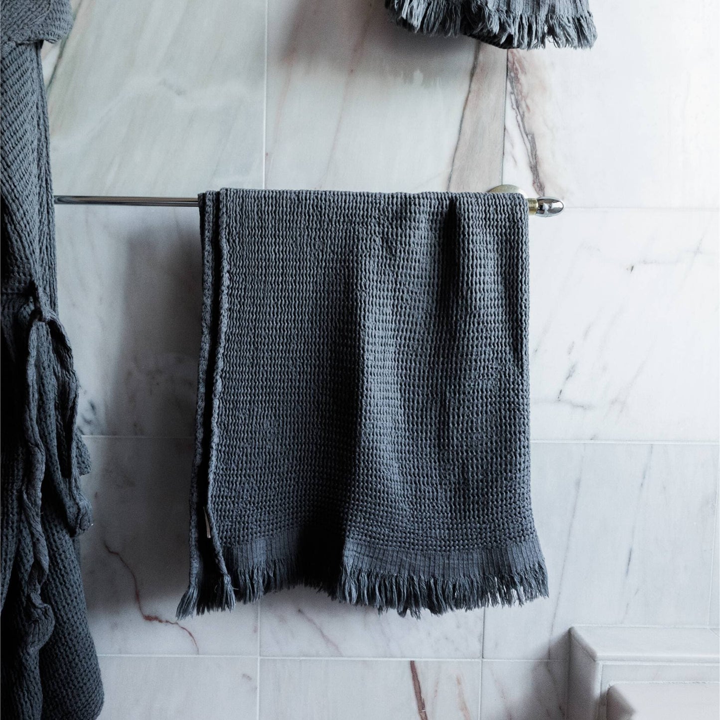 POKOLOKO Wave Towel #color_charcoal-wave-towel