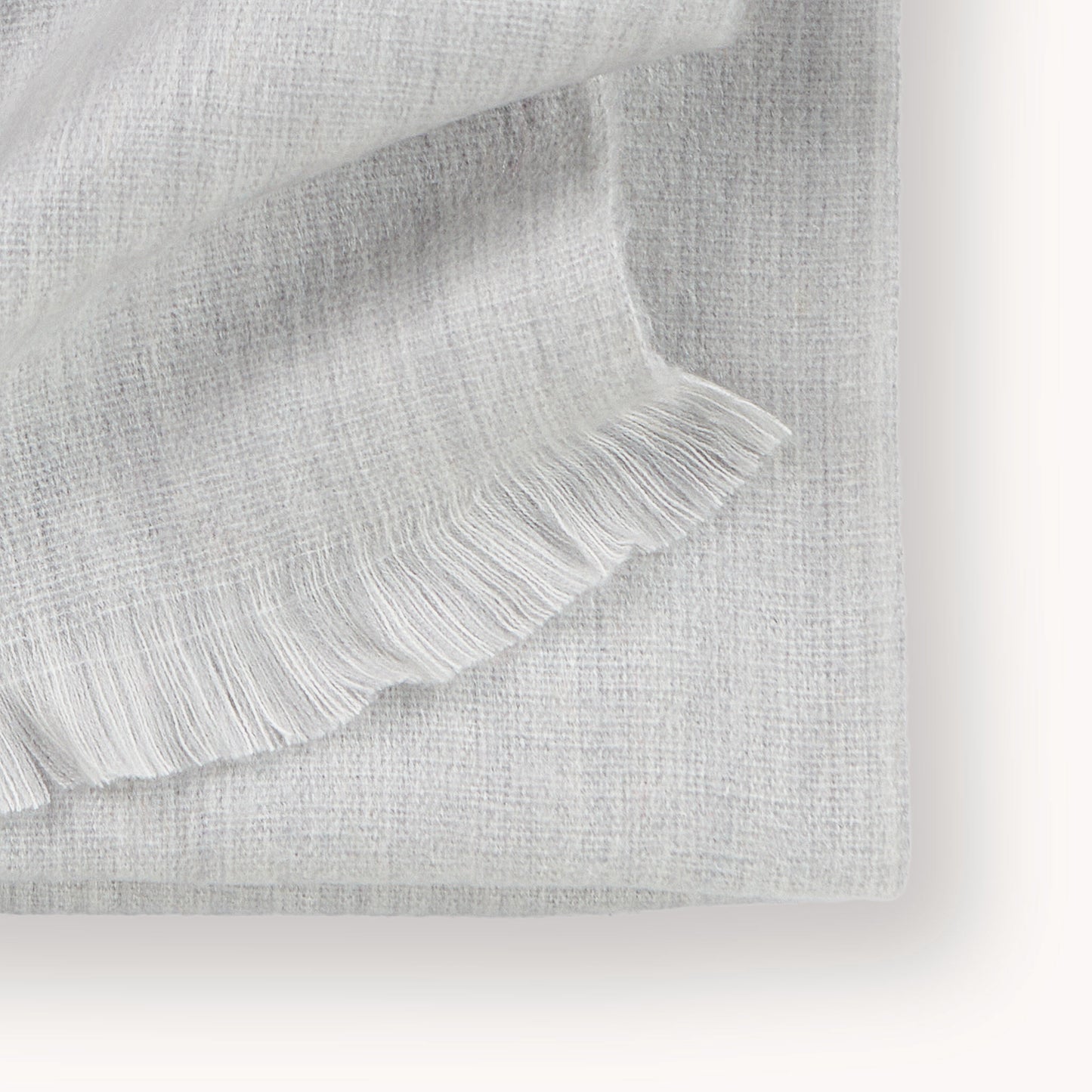 POKOLOKO Heathered Large Alpaca Throw #color_fog
