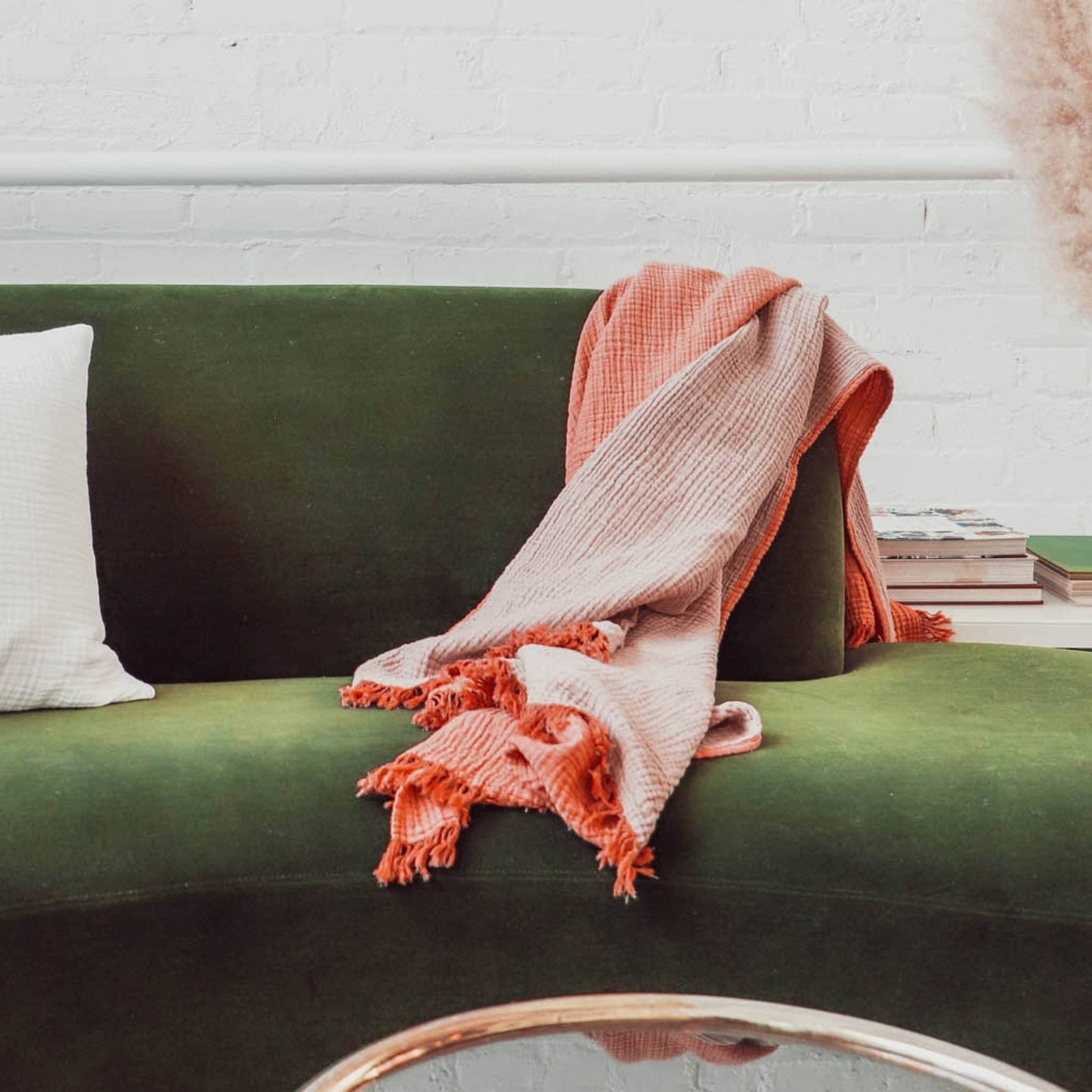 POKOLOKO Solid Crinkle Throw #color_bittersweet-orange-pale-purple