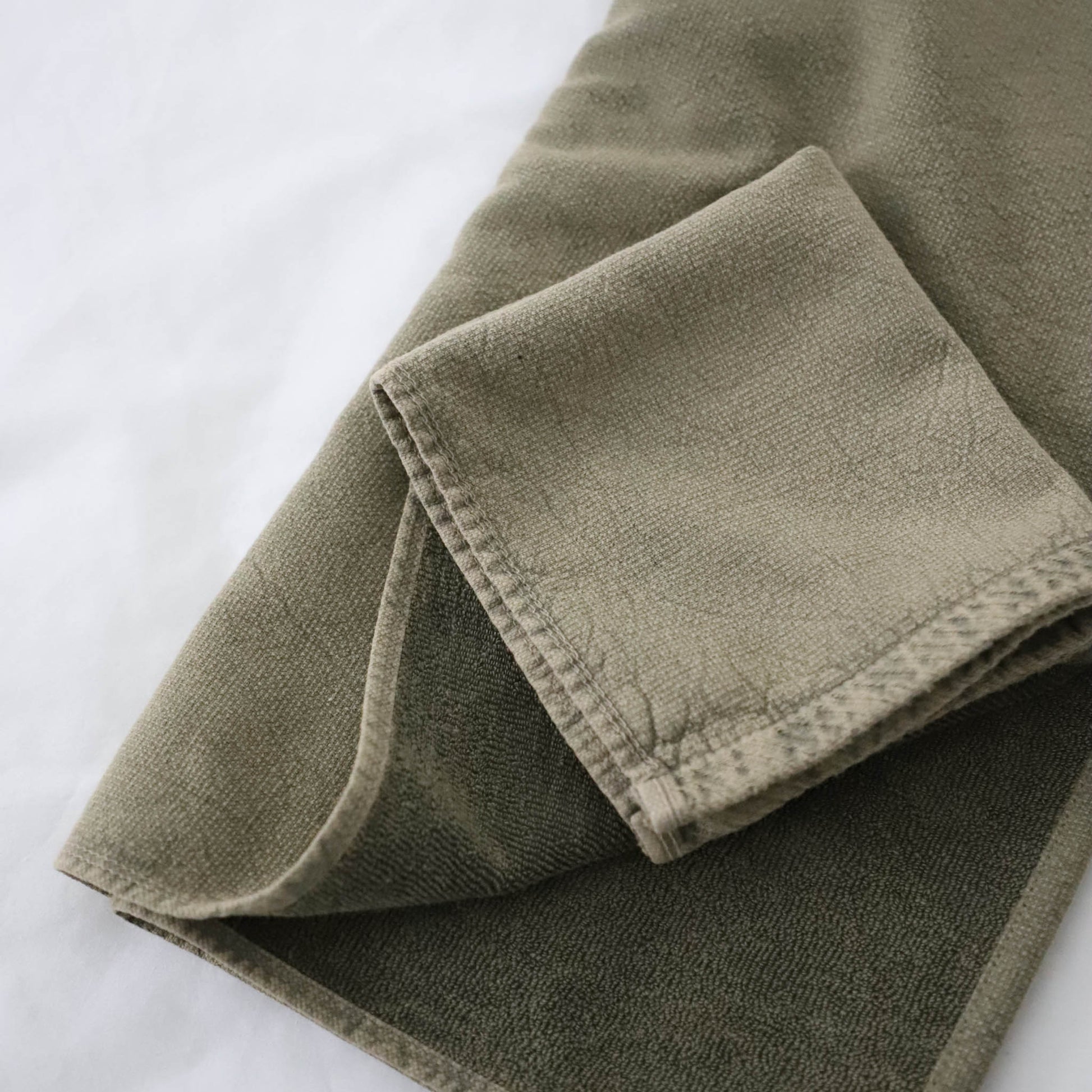 POKOLOKO Fresco Stonewash Hand Towel #color_olive-fresco