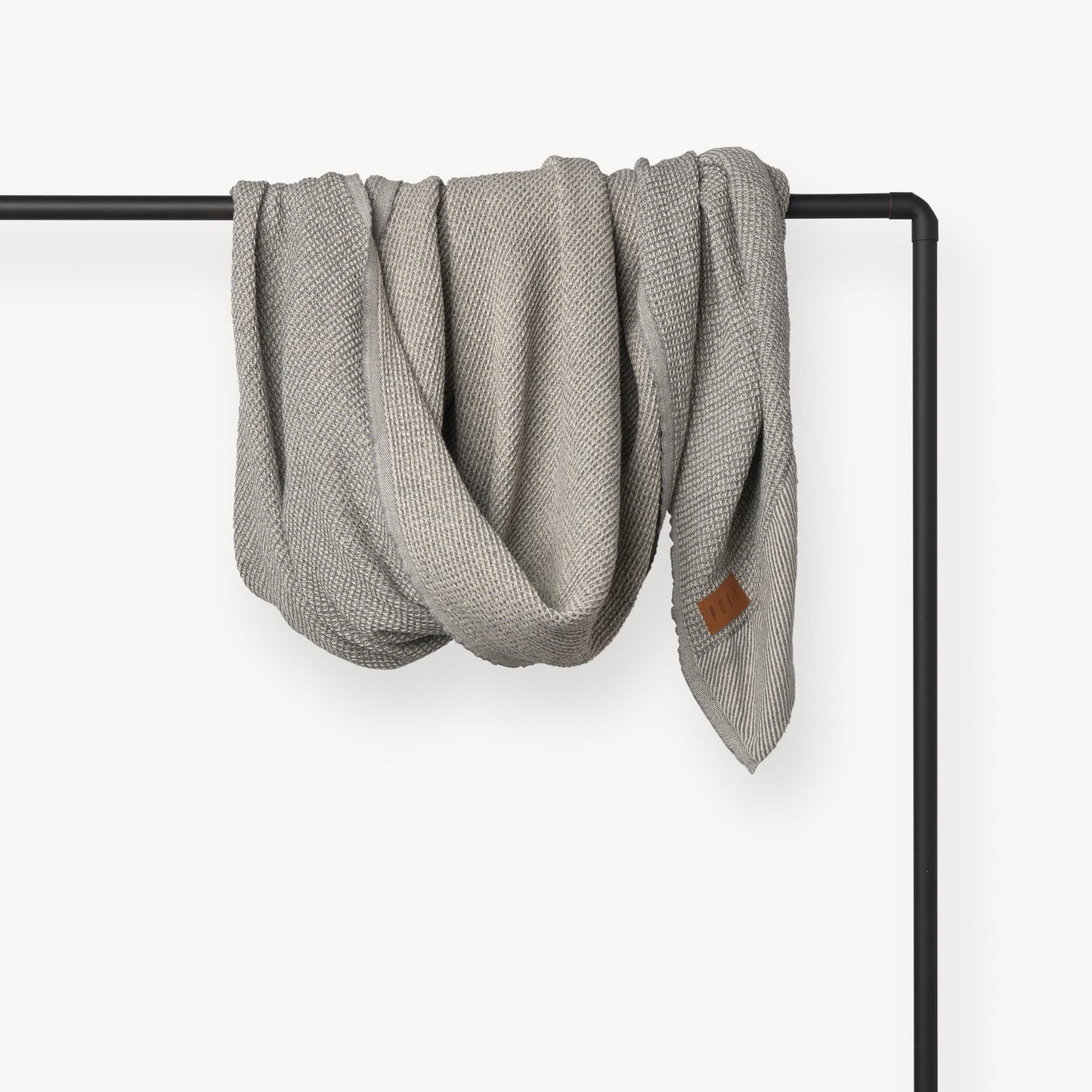 POKOLOKO Wool Waffle Throw #color_flaxen