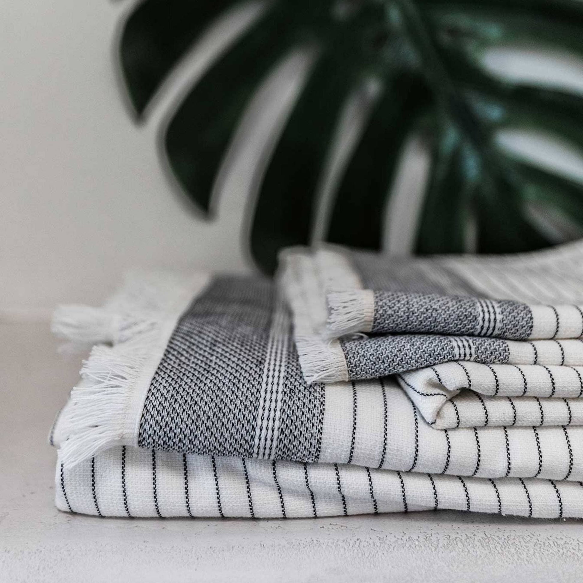POKOLOKO Leo Terry Towel #color_leo-white