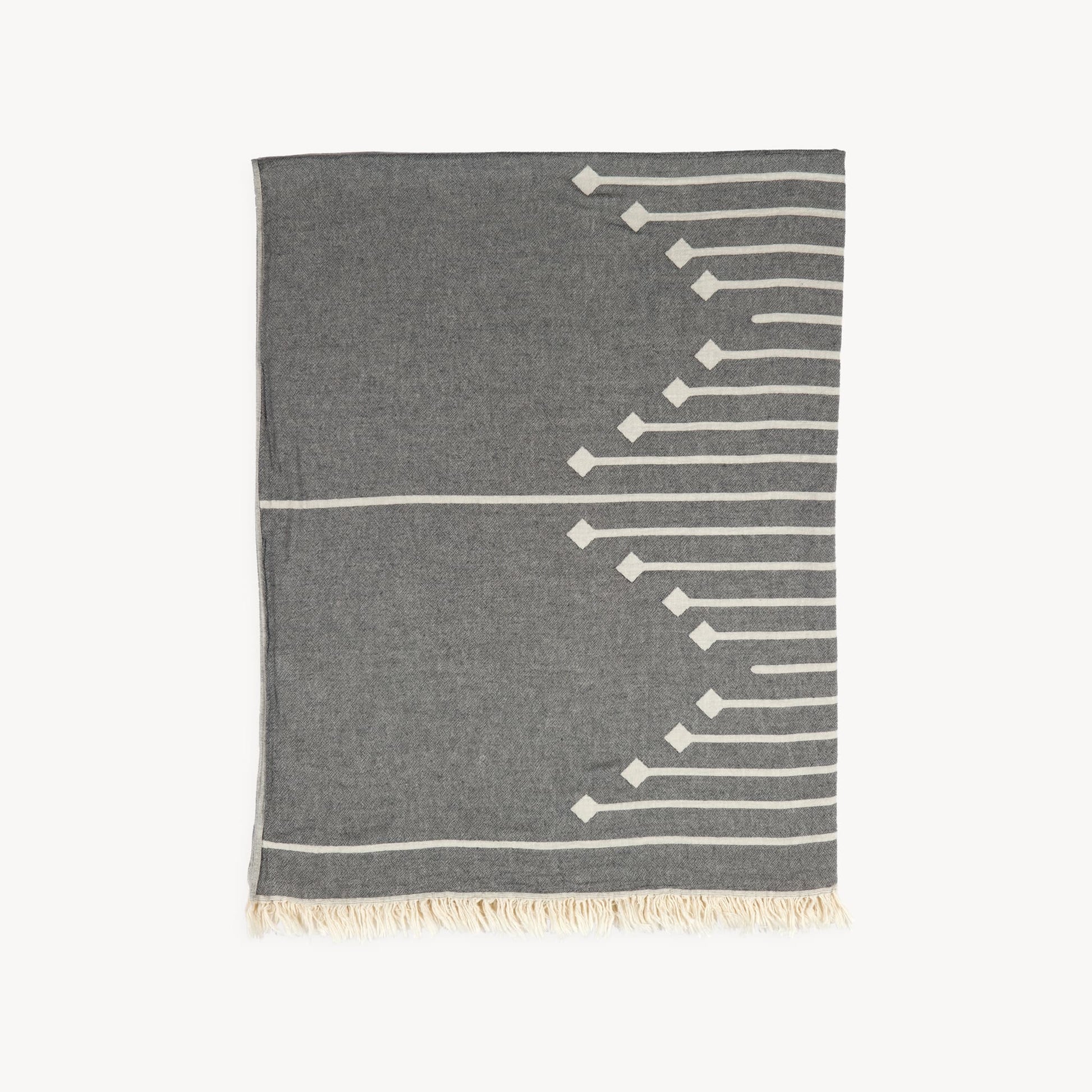 POKOLOKO Arrow XL Towel Throw #color_arrow-grey-white