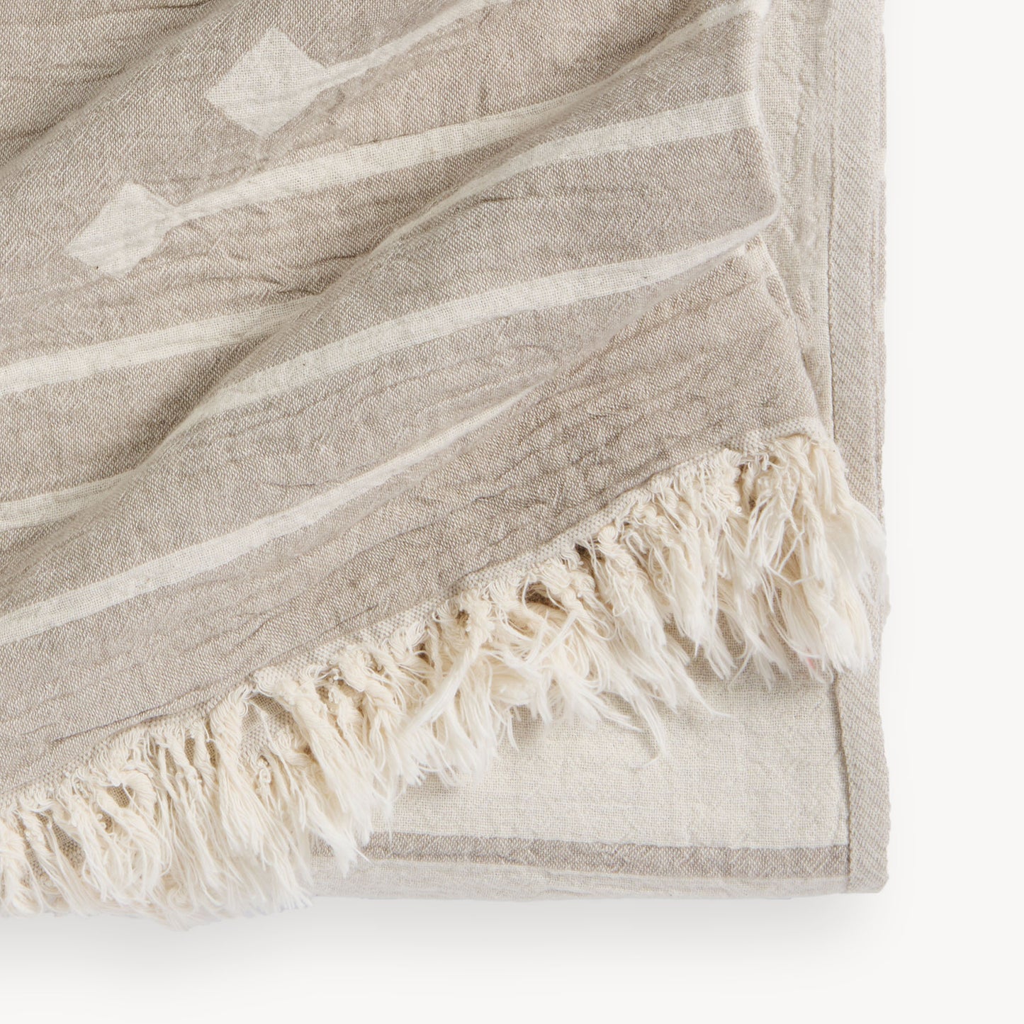 POKOLOKO Arrow XL Towel Throw #color_arrow-beige