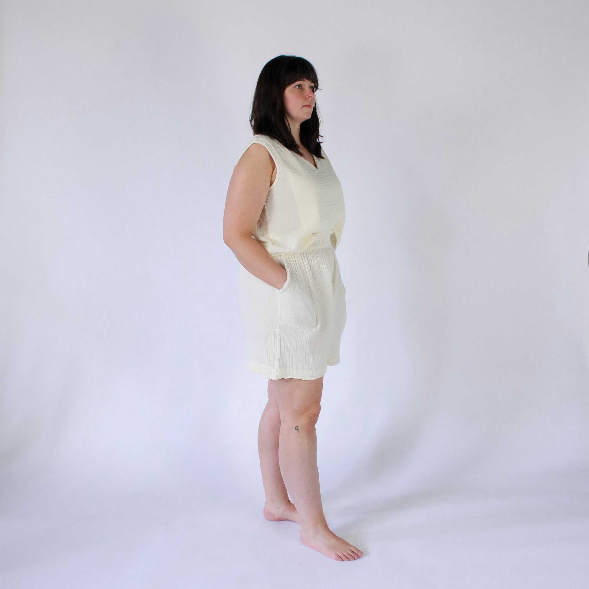 POKOLOKO Crinkle Relaxed Shorts #color_crinkle-cream