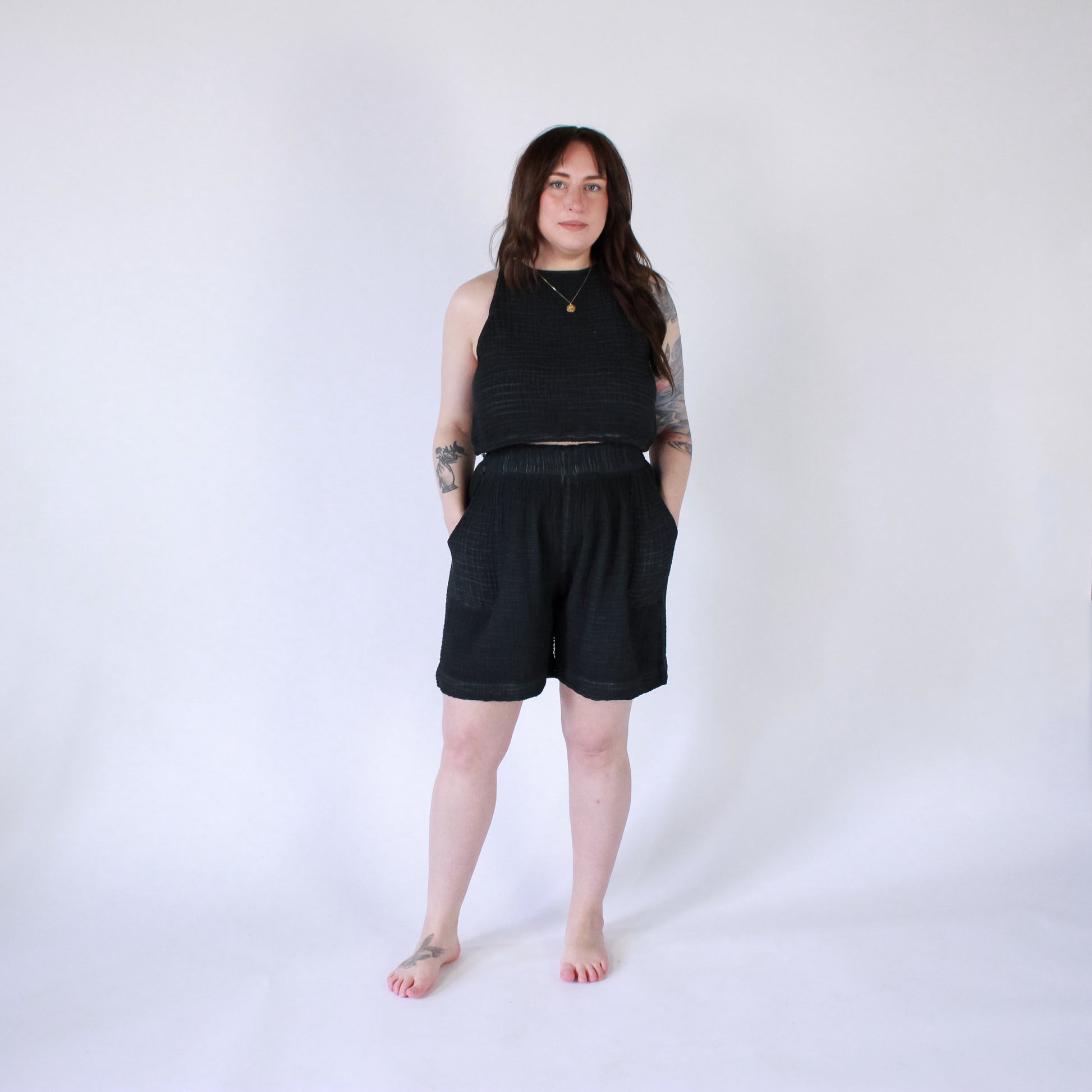 POKOLOKO Crinkle Relaxed Shorts #color_crinkle-black