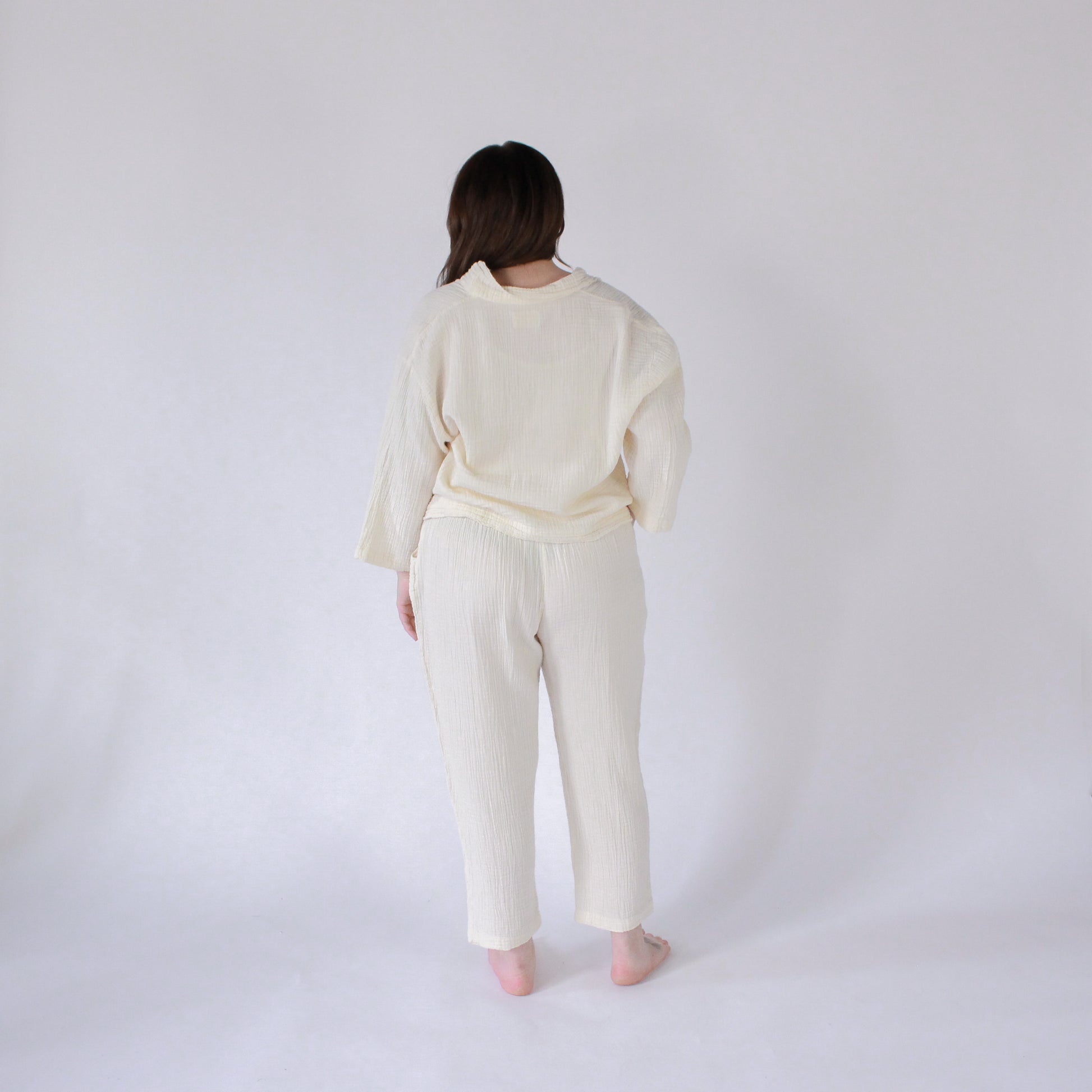 POKOLOKO Crinkle Slouchy Pants #color_crinkle-cream
