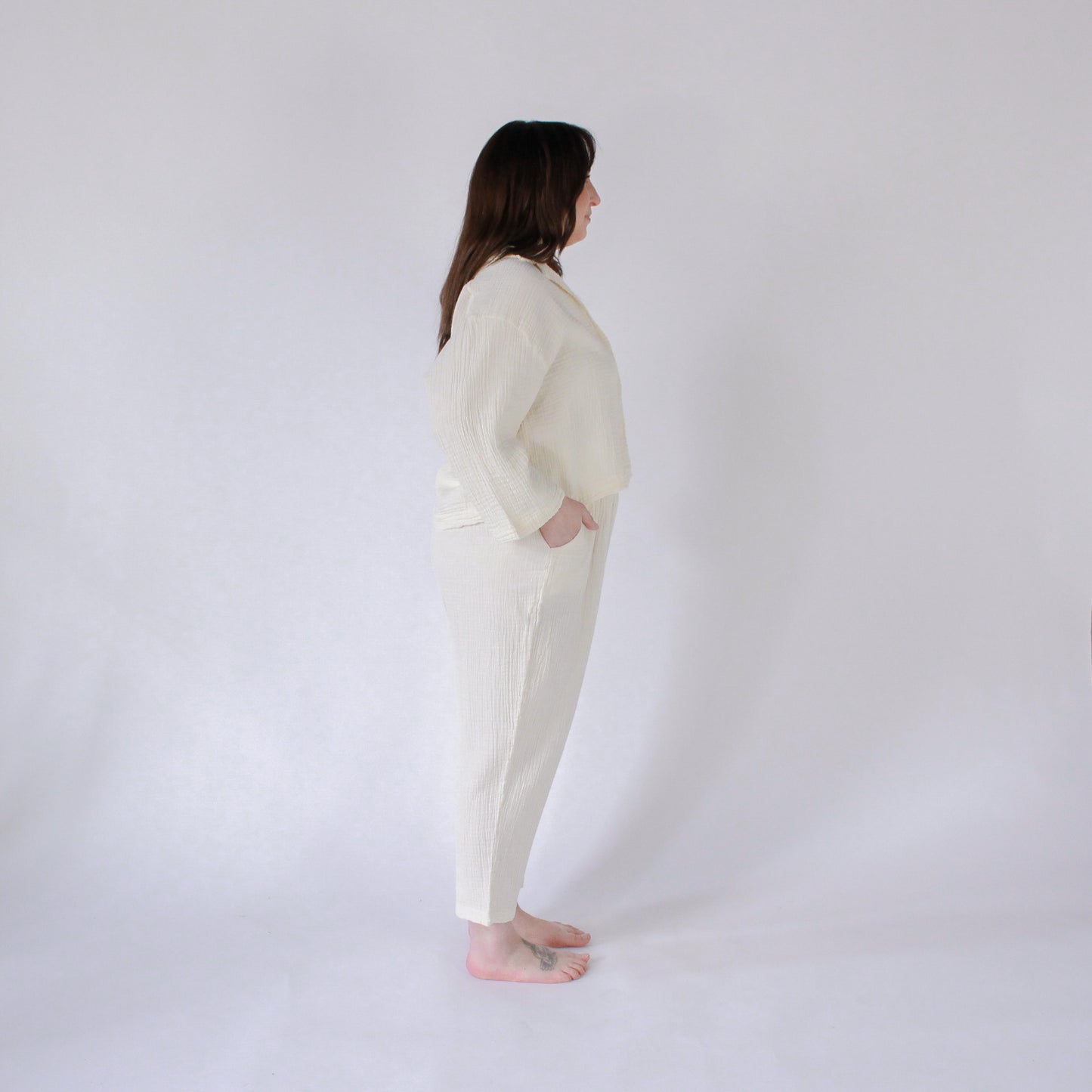 POKOLOKO Crinkle Slouchy Pants #color_crinkle-cream