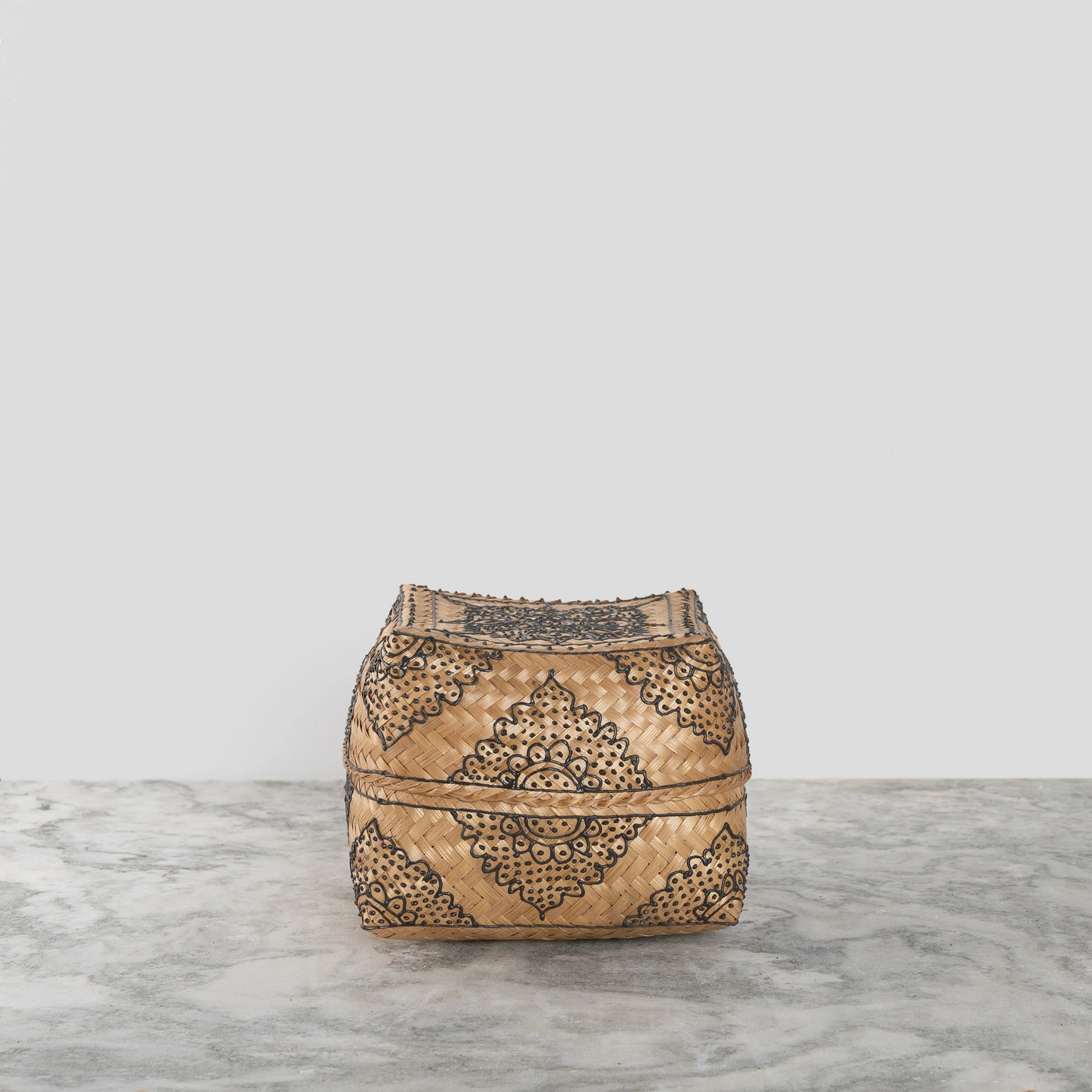 POKOLOKO Henna Bamboo Box #color_black-natural