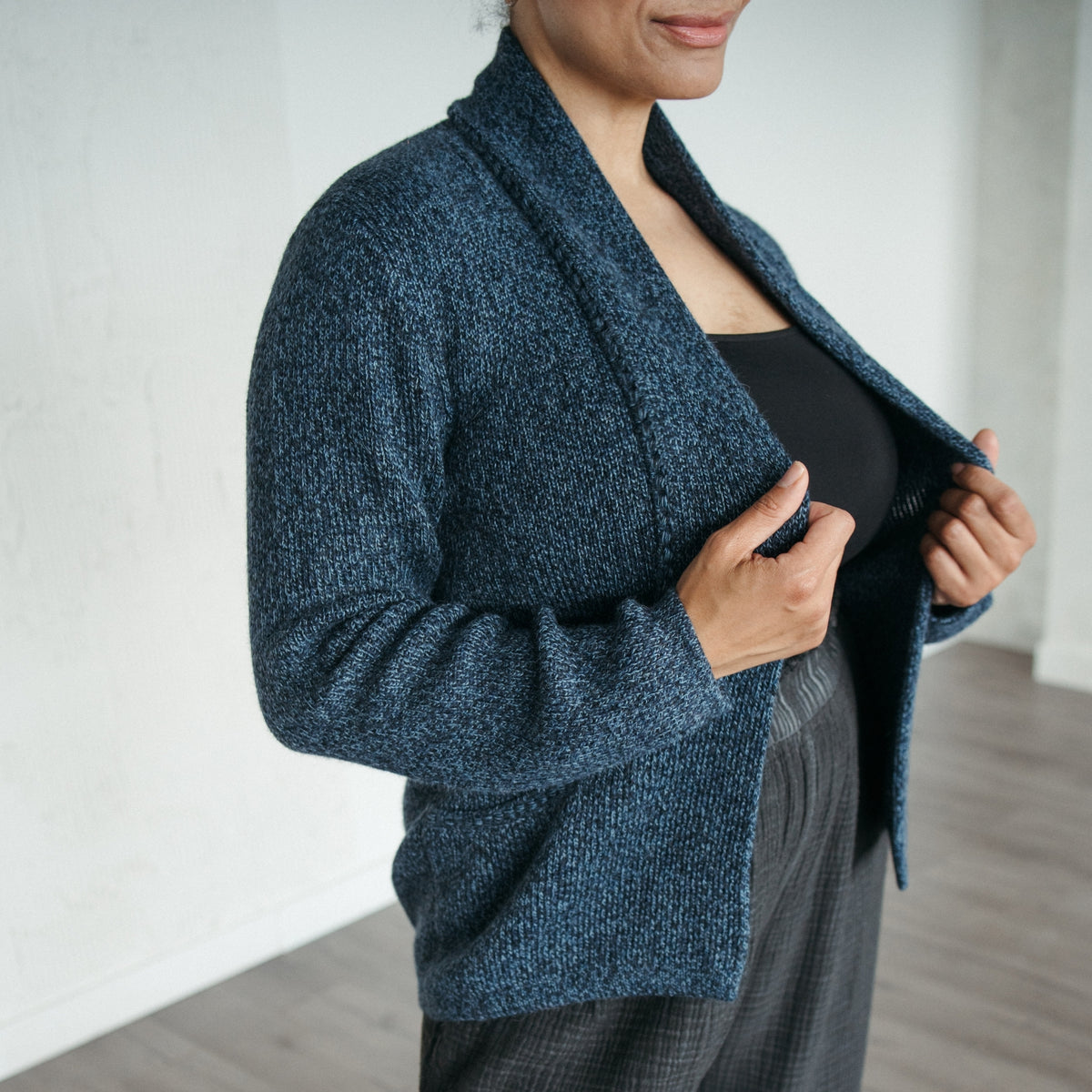 POKOLOKO Alice Sweater #color_heathered-navy
