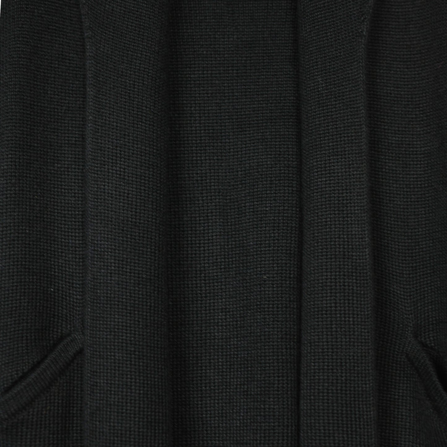 POKOLOKO Mia Sweater #color_black-mia