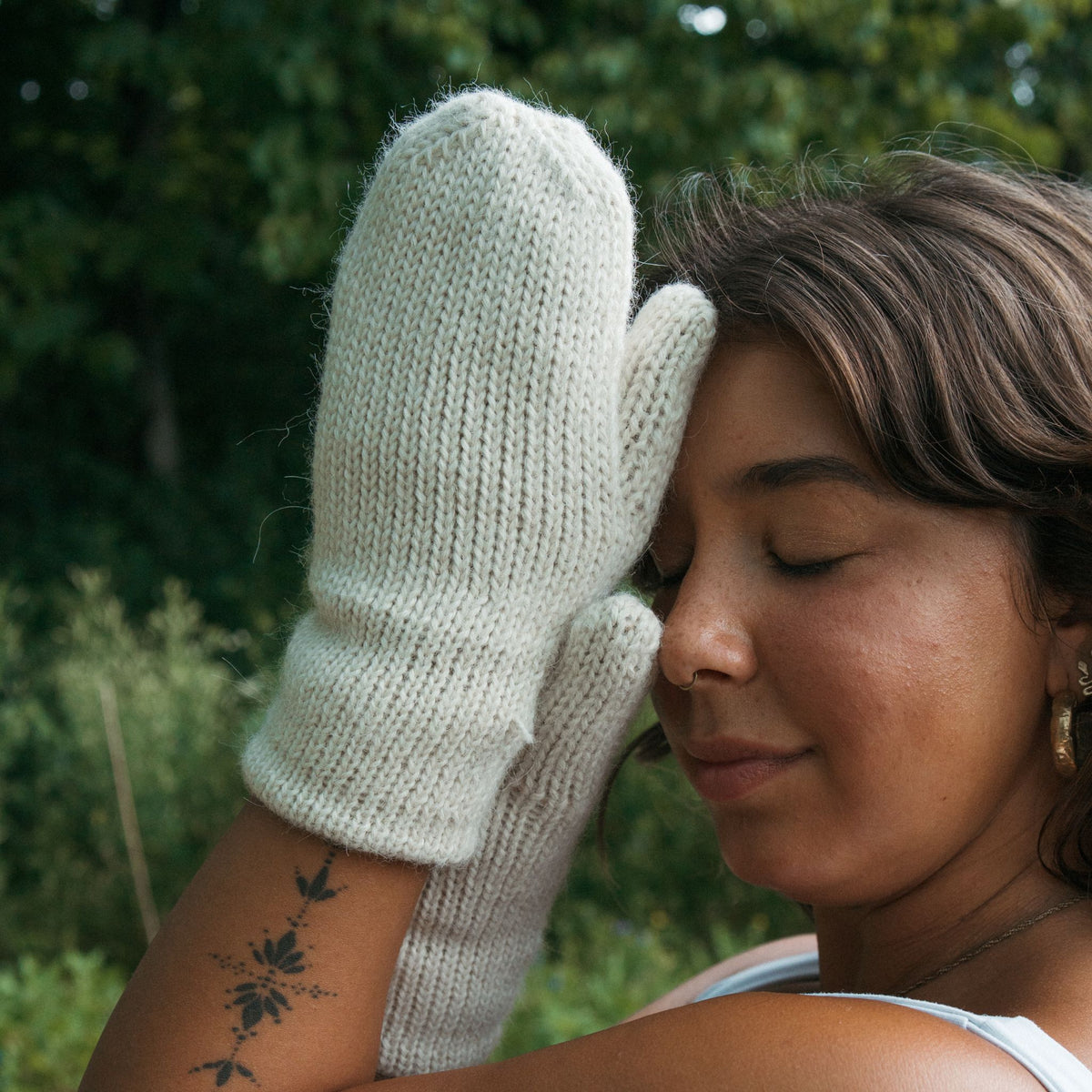 POKOLOKO Alpaca Fleece-Lined Mittens #color_fleece-lined-ivory