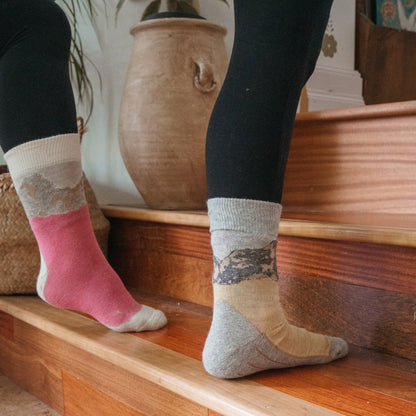 POKOLOKO Mountain Alpaca Socks #color_pink