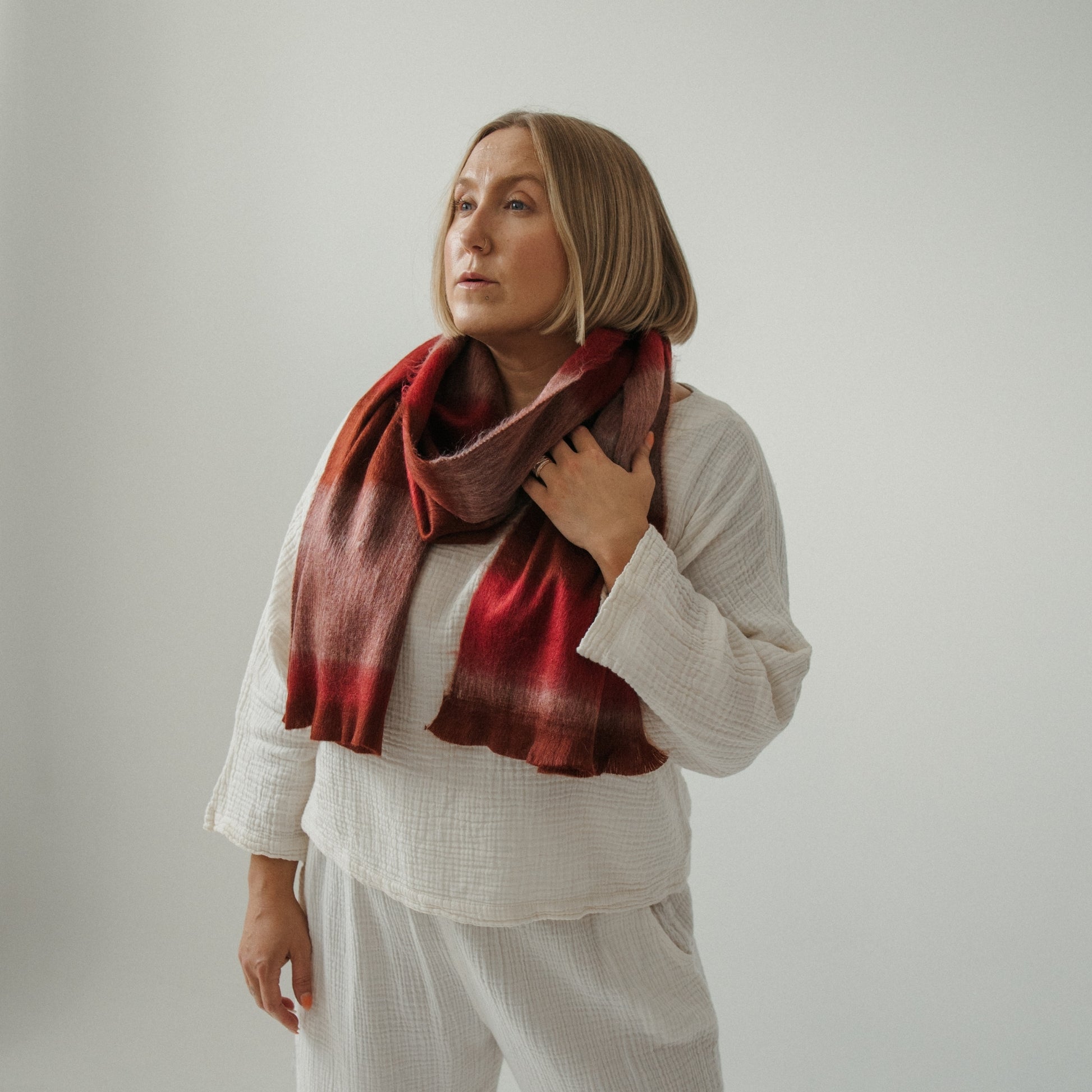 POKOLOKO Alpaca Seamless Multi Mood Scarf #color_tulipwood-mood