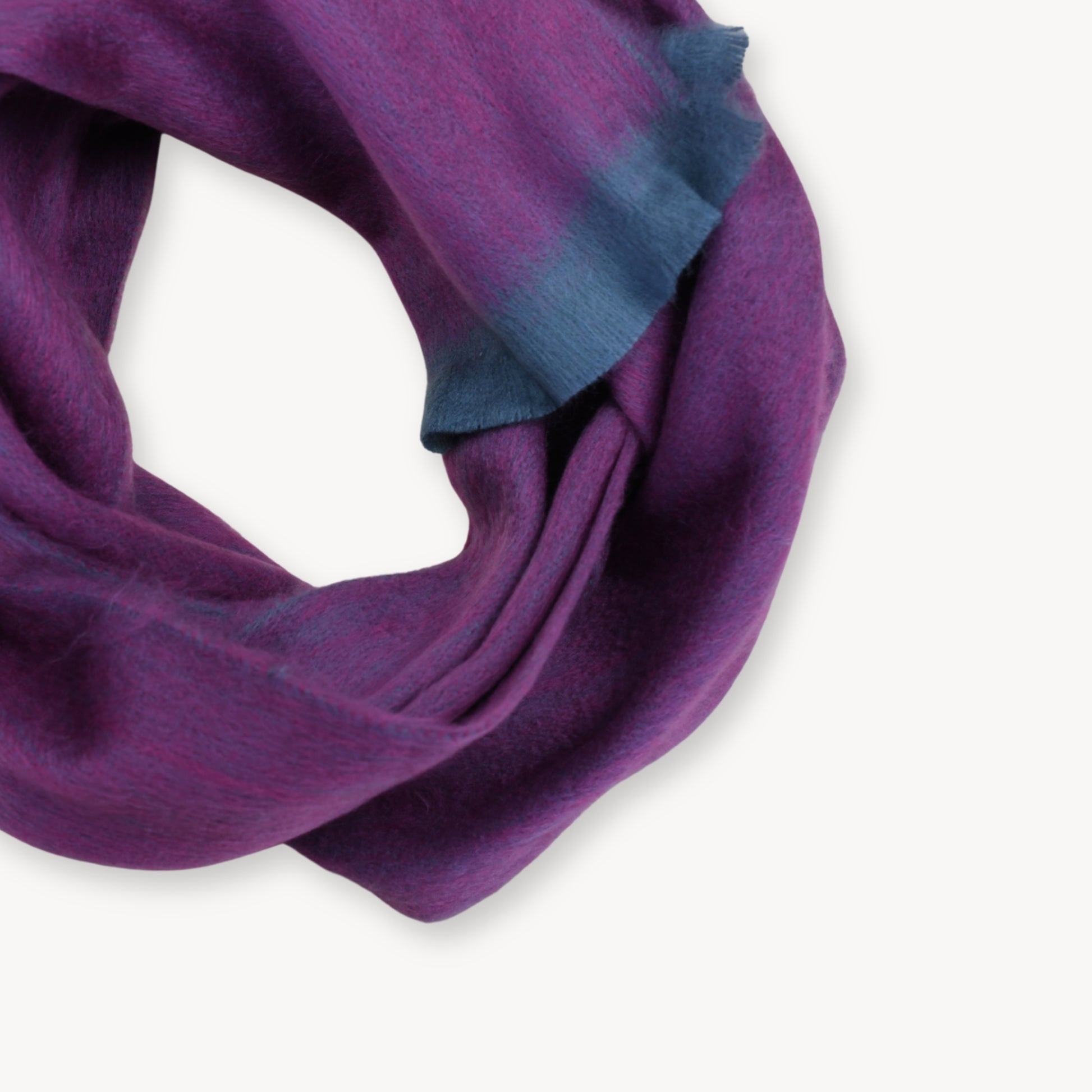 POKOLOKO Solid Alpaca Seamless Scarf #color_cassis