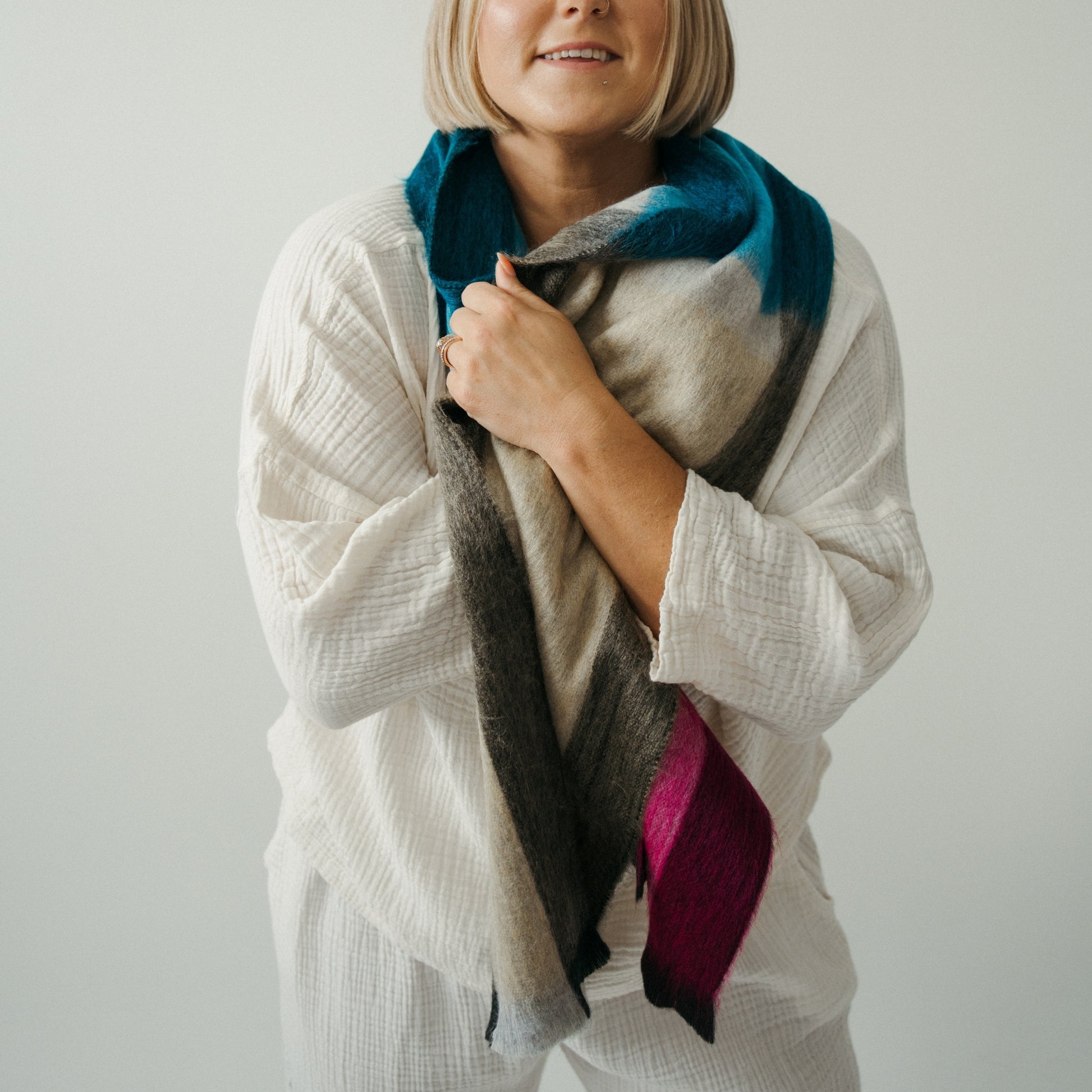POKOLOKO Alpaca Seamless Multi Stripe Scarf #color_fig
