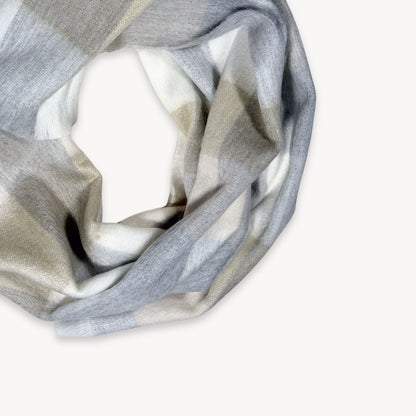 POKOLOKO Alpaca Seamless Check Scarf #color_coastal-check