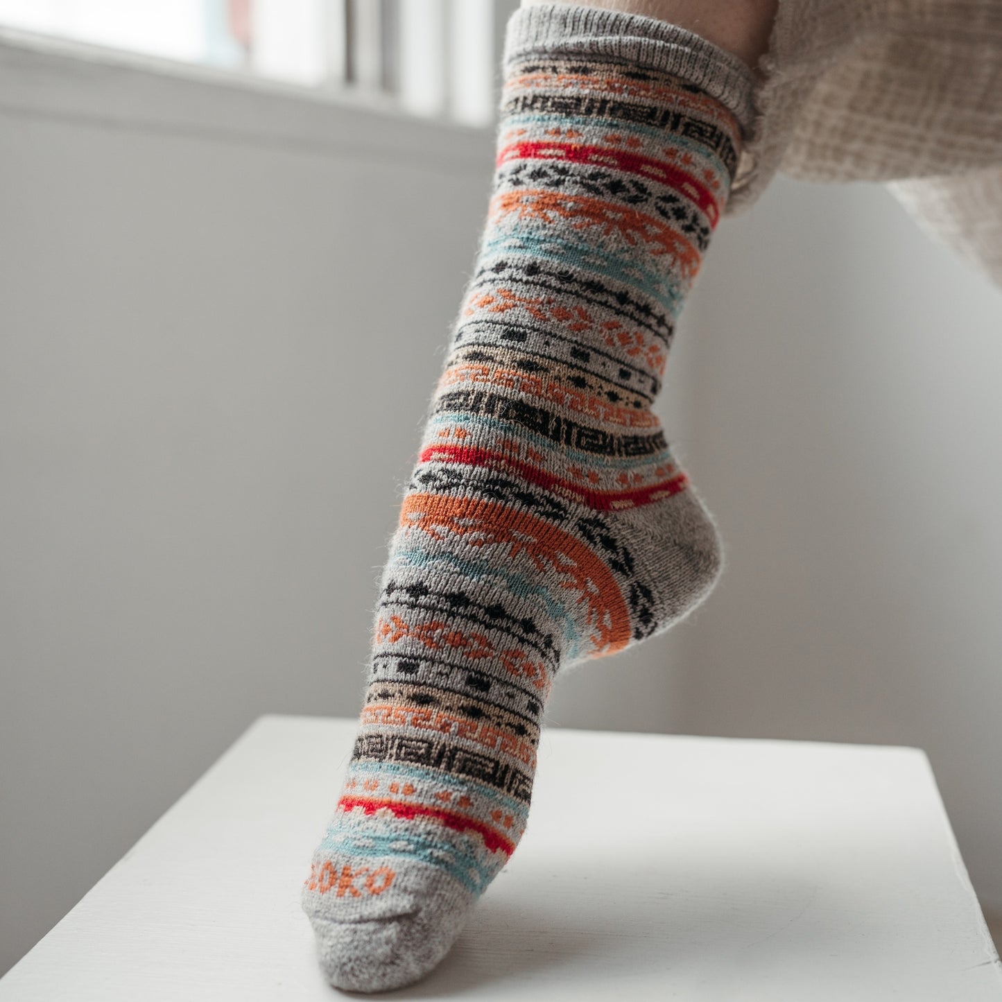 POKOLOKO Crew Alpaca Socks #color_multi-grey