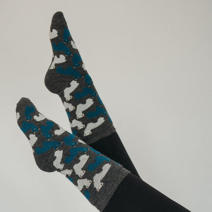 POKOLOKO Herd Alpaca Socks #color_charcoal-herd