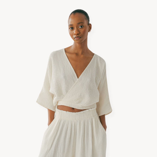 POKOLOKO Crinkle Balloon Sleeve Top #color_crinkle-cream