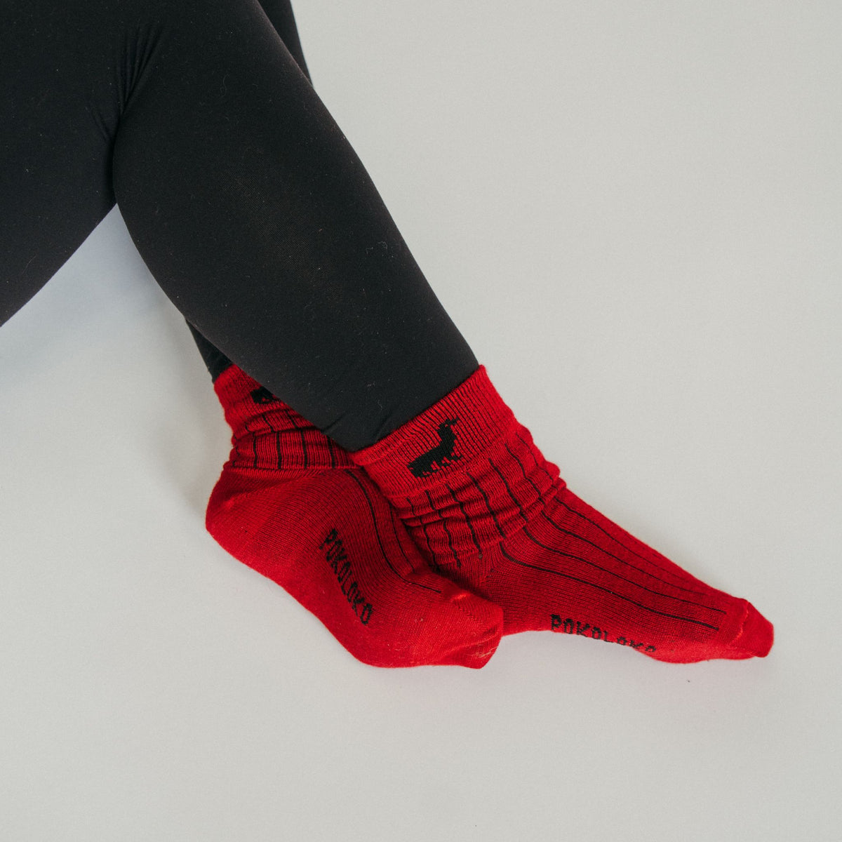 POKOLOKO Everyday Alpaca Socks #color_ruby
