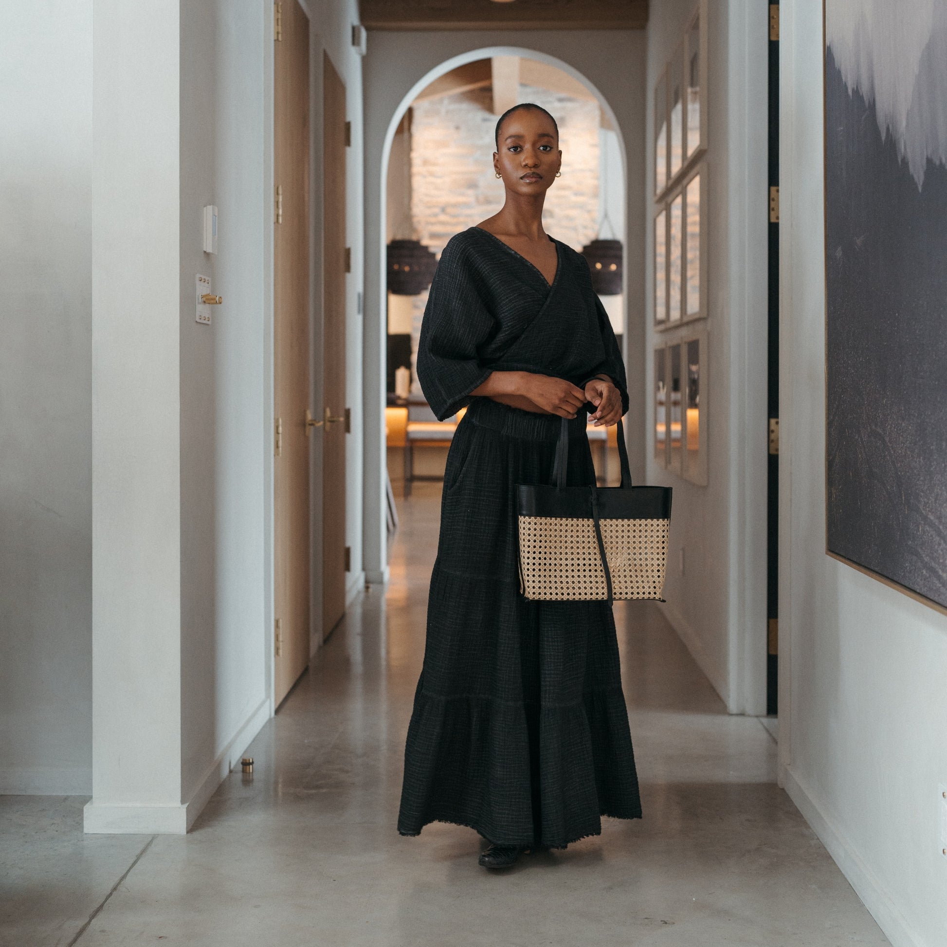 POKOLOKO Leather Bag with Cane Accent - Tote #color_black-leather