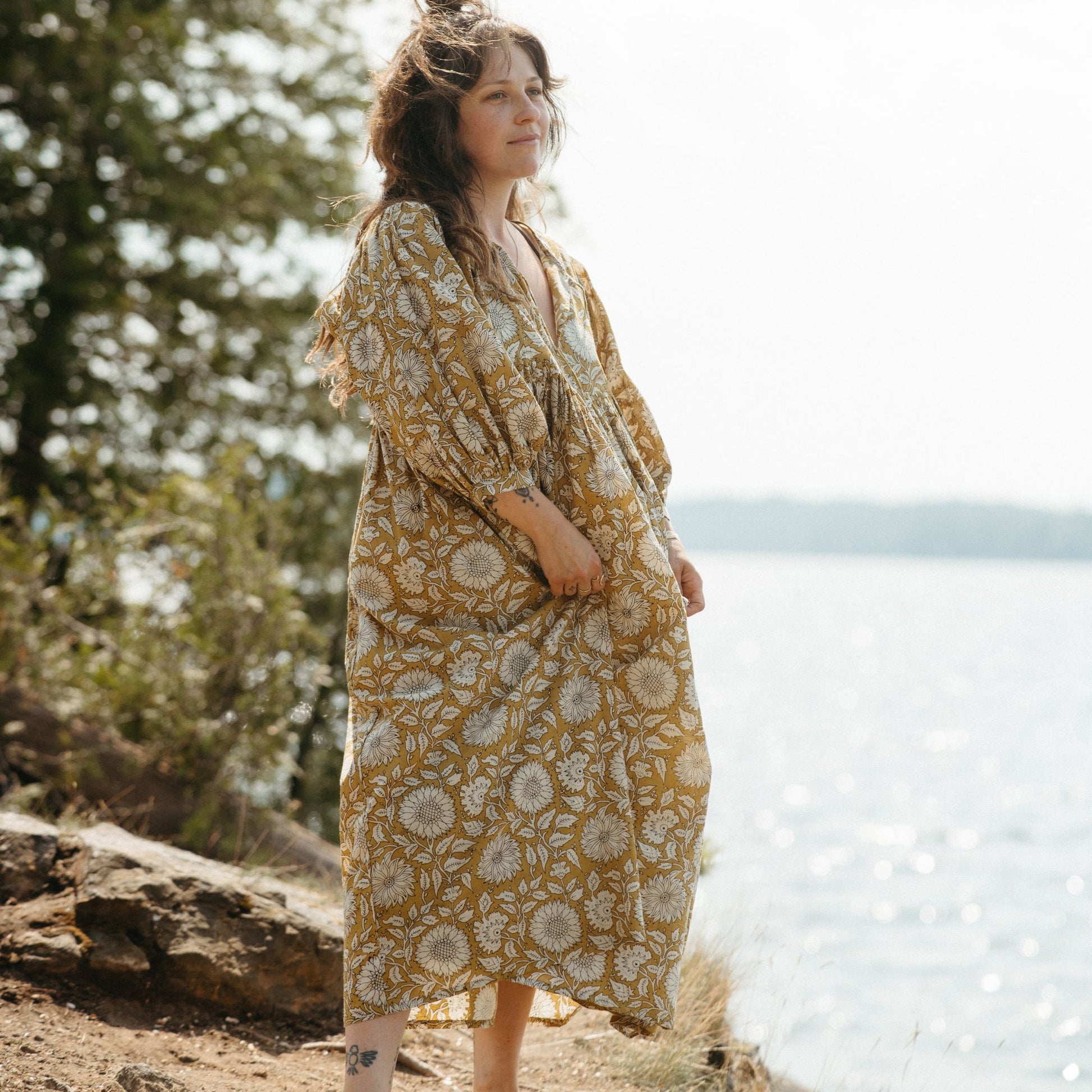POKOLOKO Mira Midi Dress #color_gold-sona