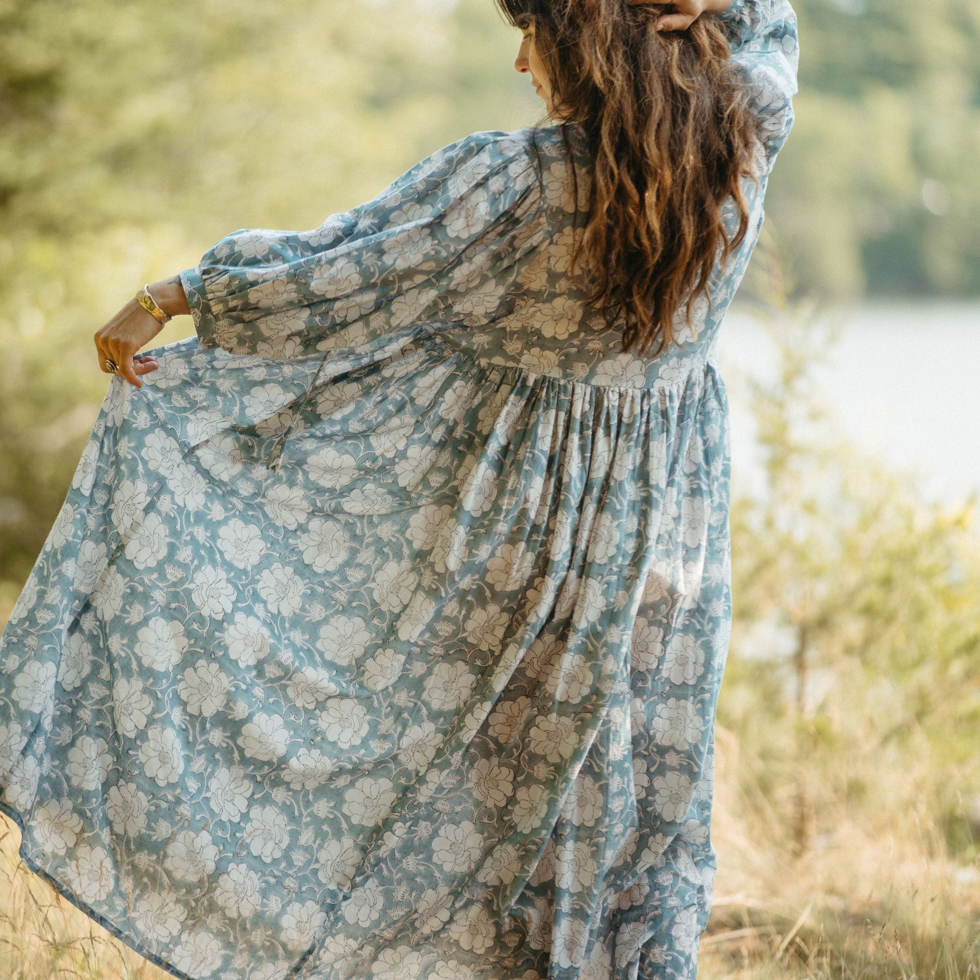 POKOLOKO Mira Midi Dress #color_blue-jodhpur
