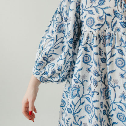 POKOLOKO Mira Mini Dress #color_neema-blue-white