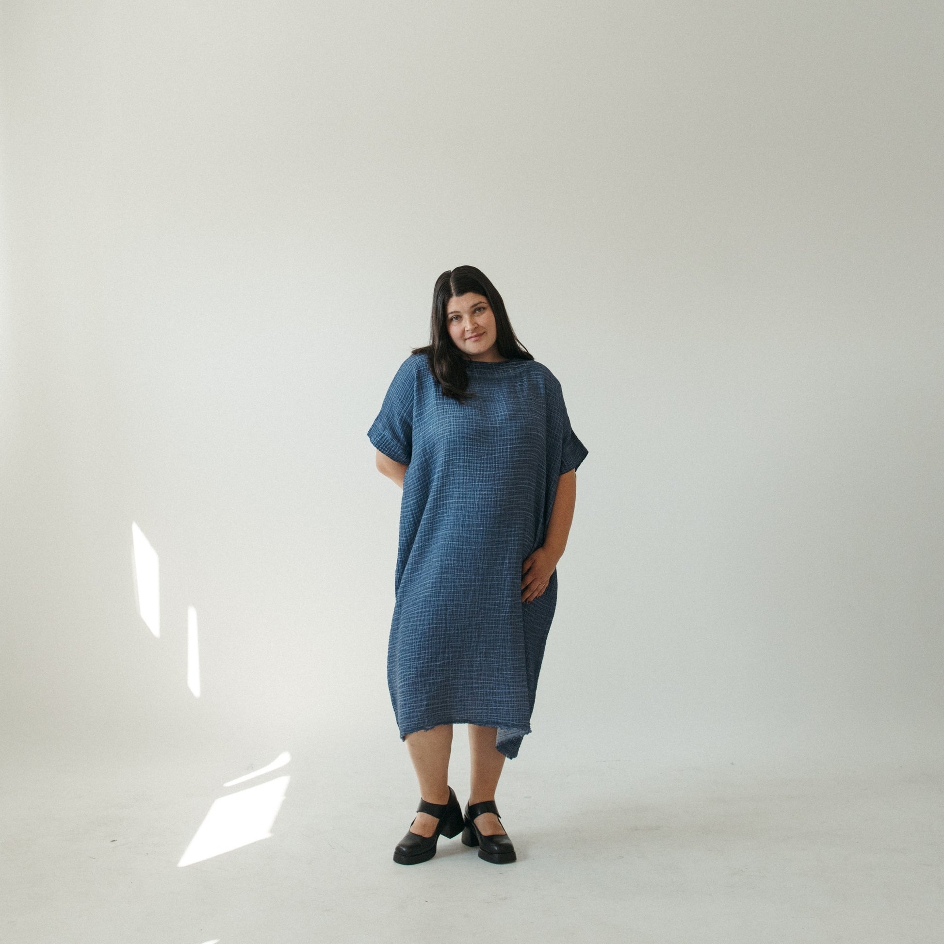 POKOLOKO Crinkle Balloon Dress #color_crinkle-denim