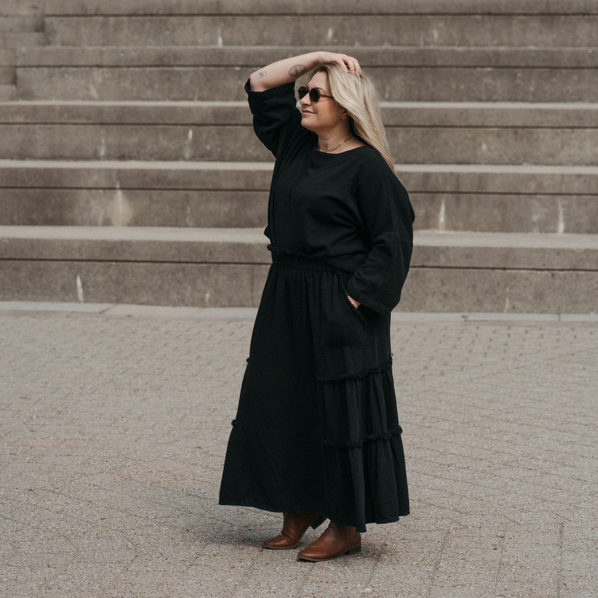 POKOLOKO Loft Cotton Maxi Skirt #color_loft-black