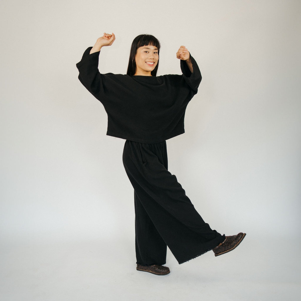 POKOLOKO Loft Cotton Palazzo Pants #color_loft-black