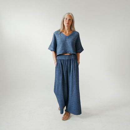 POKOLOKO Crinkle Palazzo Pants #color_crinkle-denim
