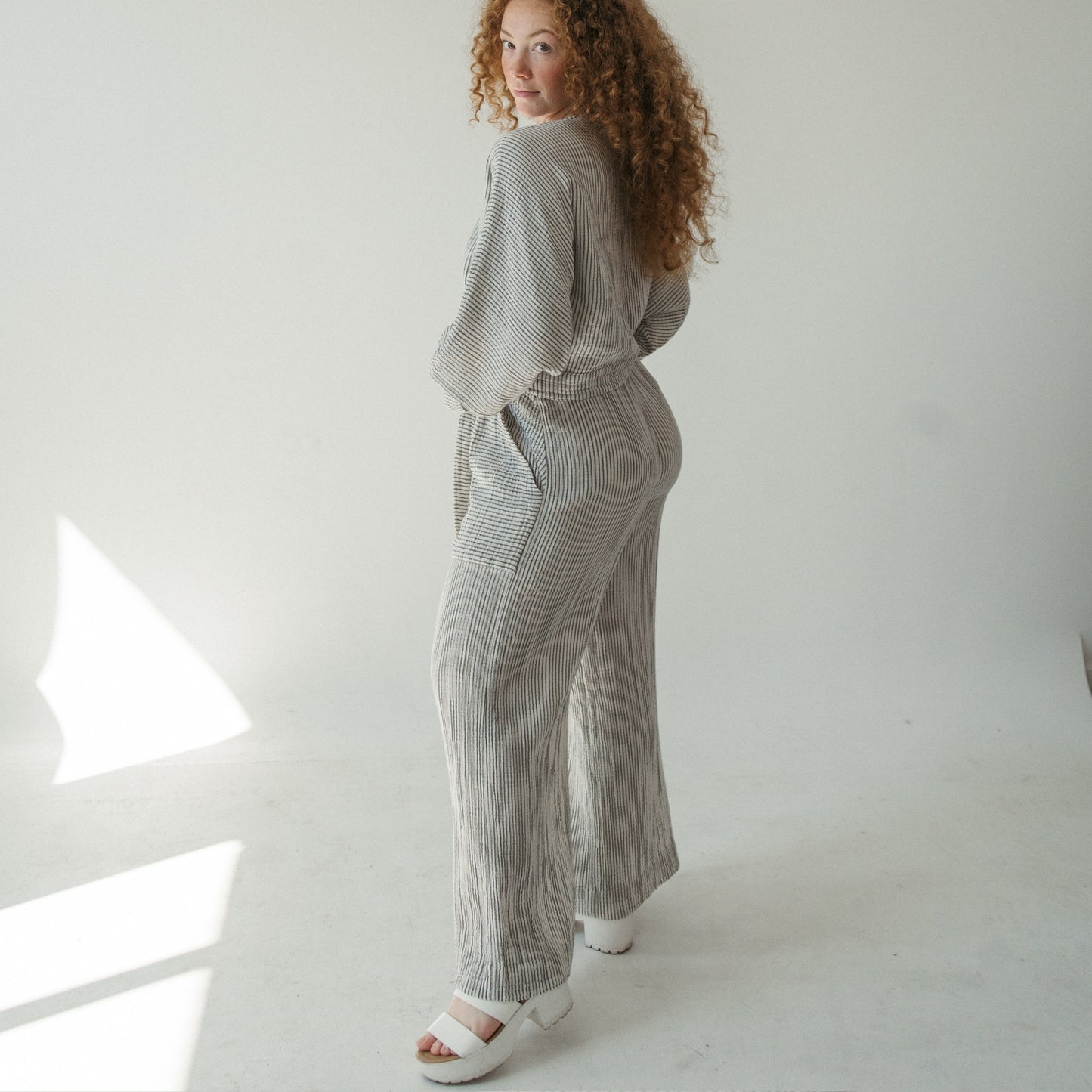 Striped Crinkle Pocketed Pant