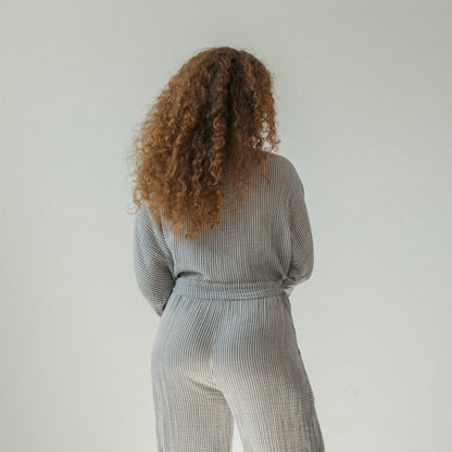 Striped Crinkle Balloon Sleeve Top