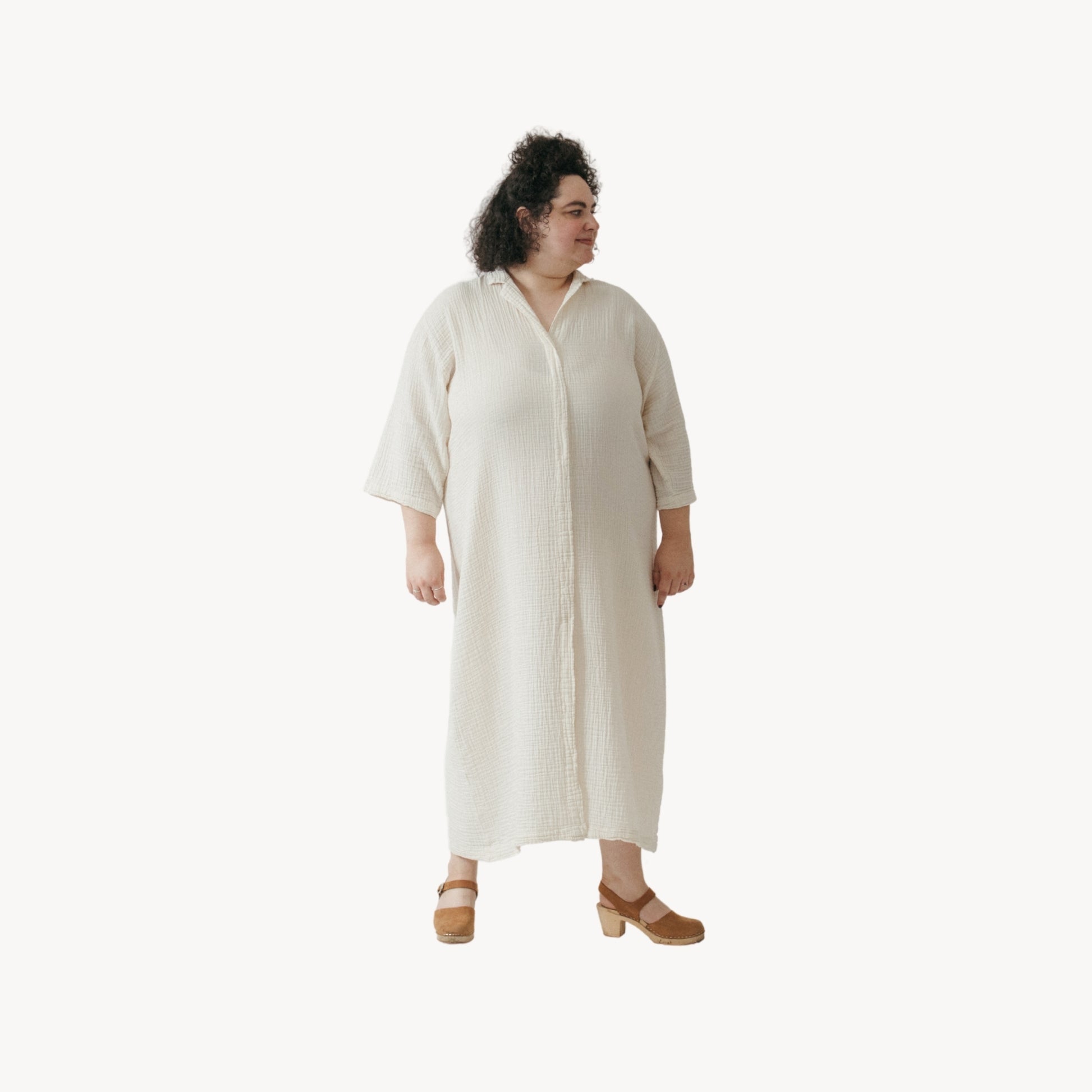 POKOLOKO Crinkle Shirt Dress Plus #color_crinkle-cream