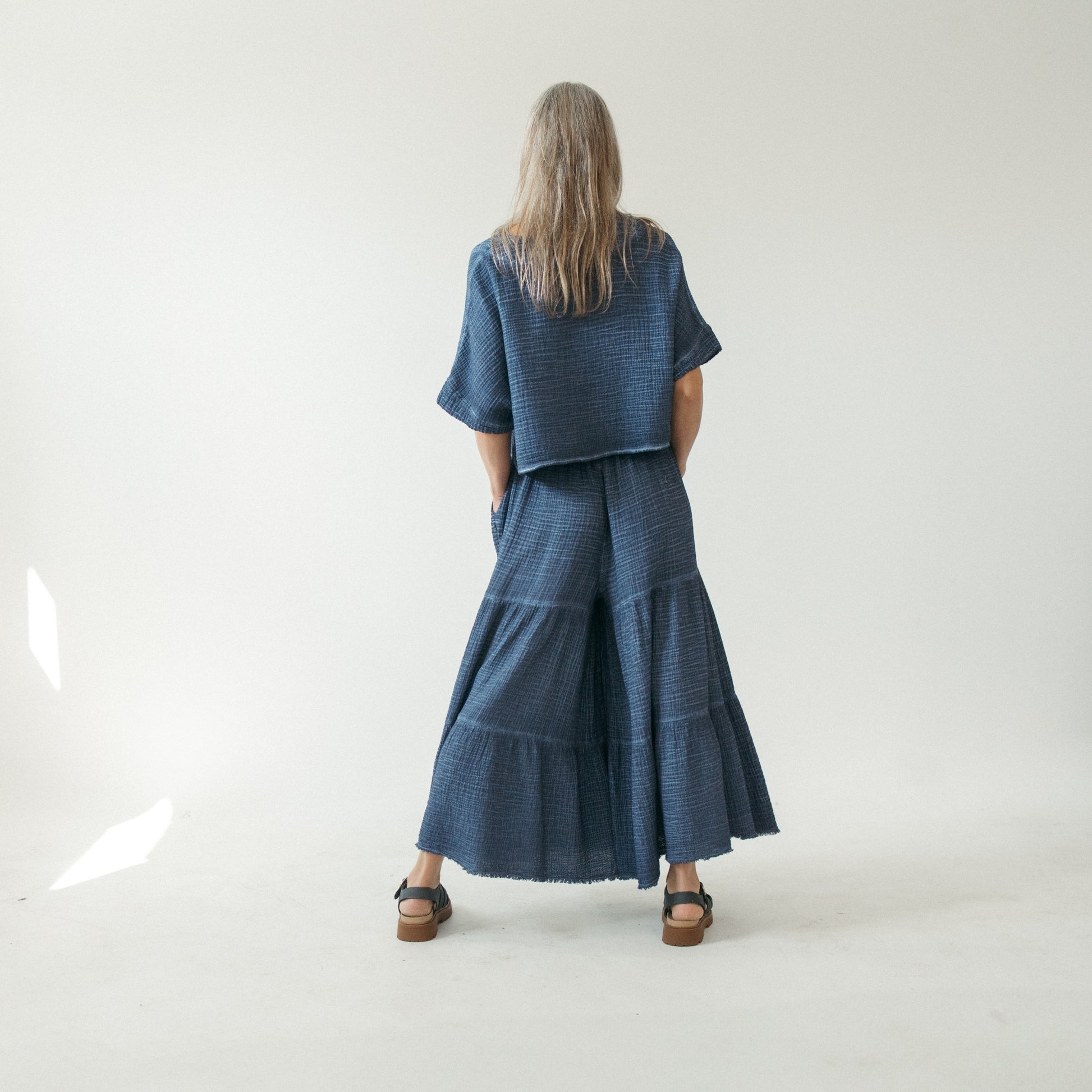 POKOLOKO Crinkle Skirt Pants #color_crinkle-denim