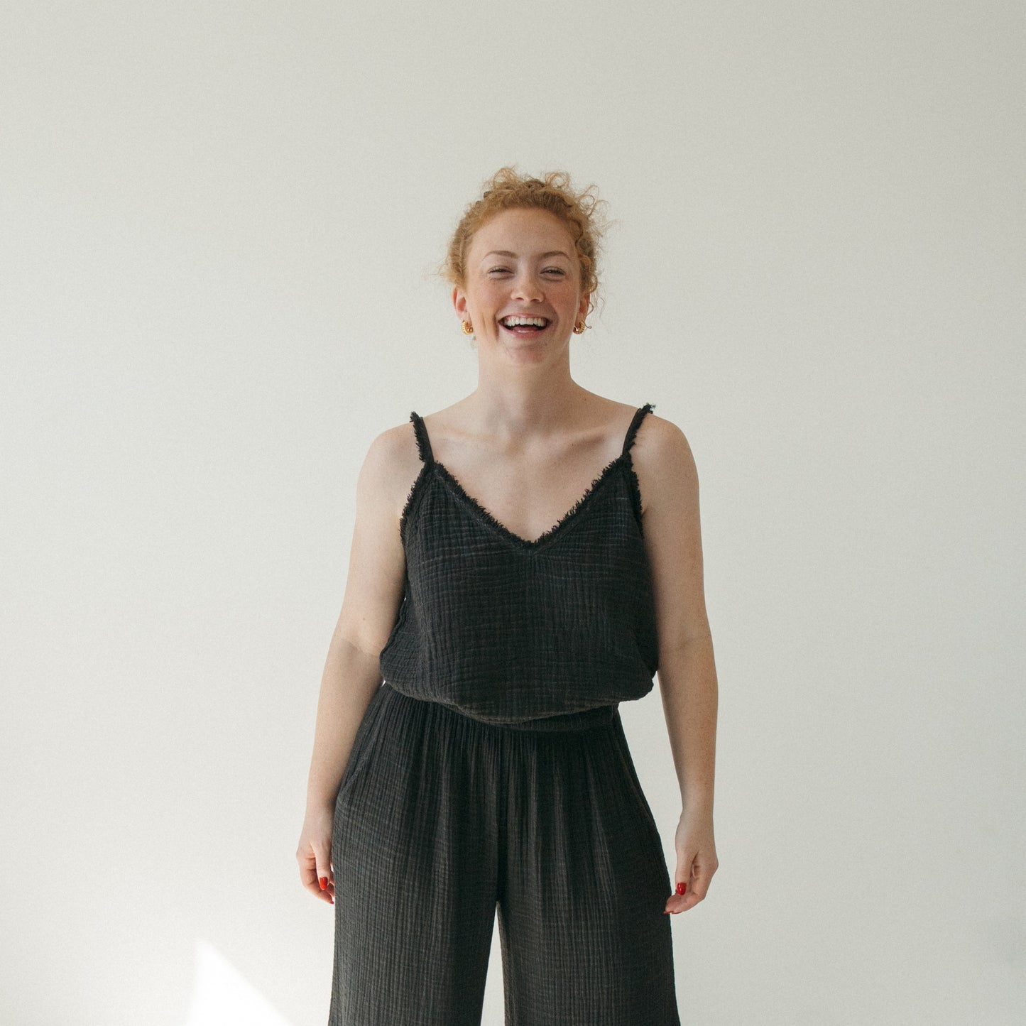 POKOLOKO Crinkle Strappy Top #color_crinkle-black