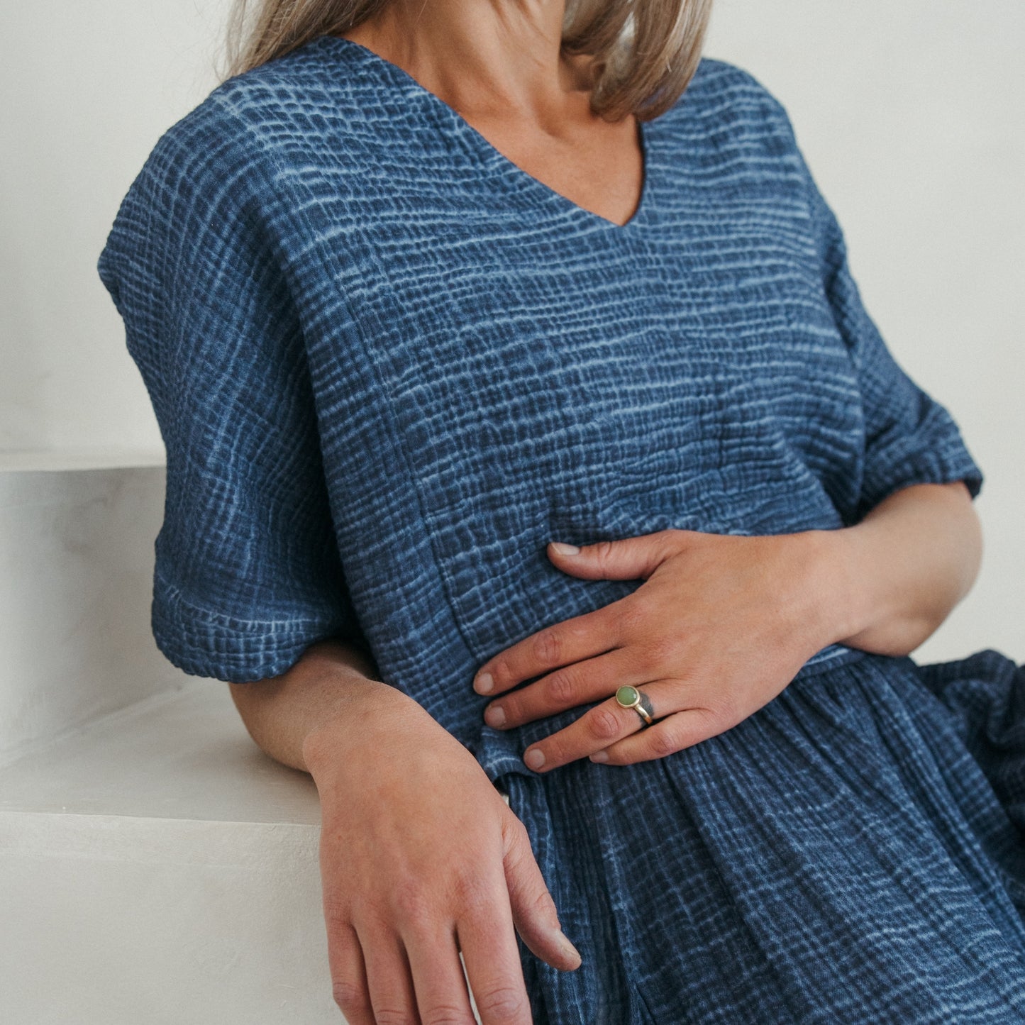 POKOLOKO Crinkle Crop Top #color_crinkle-denim