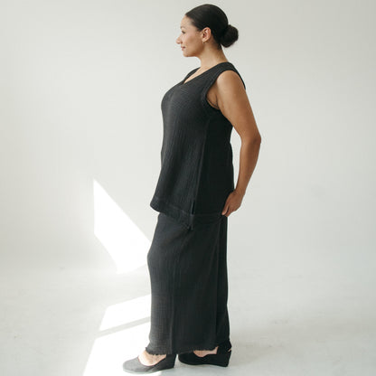 POKOLOKO Crinkle Tunic Top #color_crinkle-black