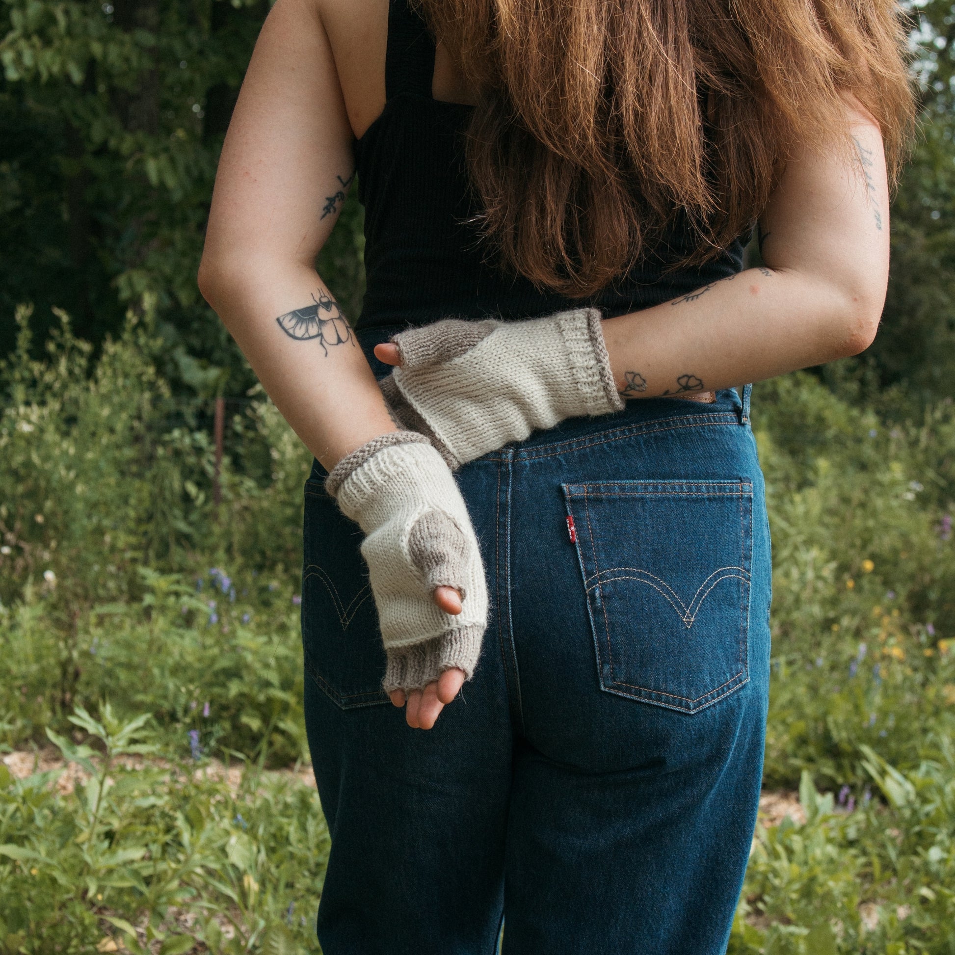 Alpaca Double Layered Fingerless Gloves #color_beige-white