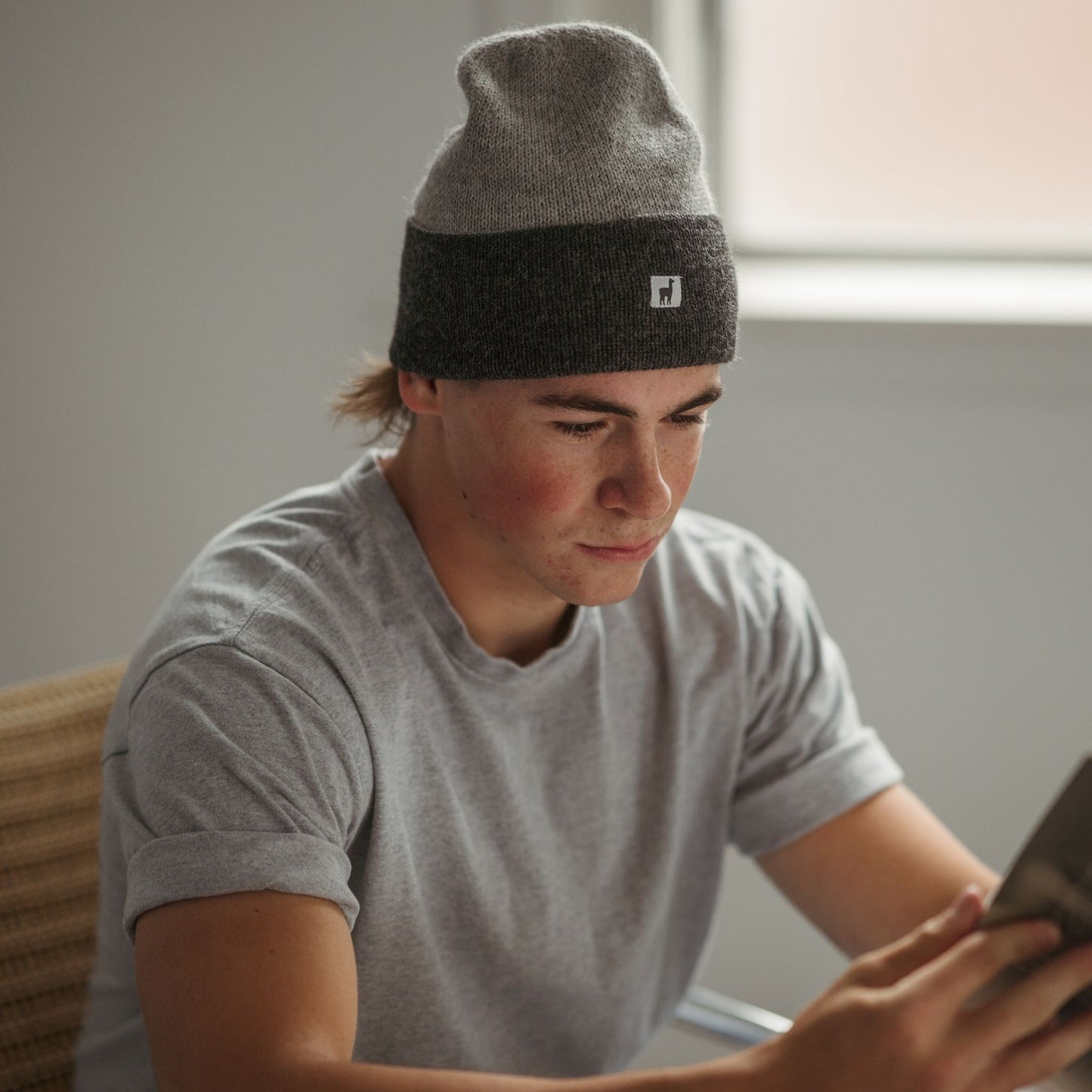 POKOLOKO Pure Reversible Toque #color_grey-charcoal