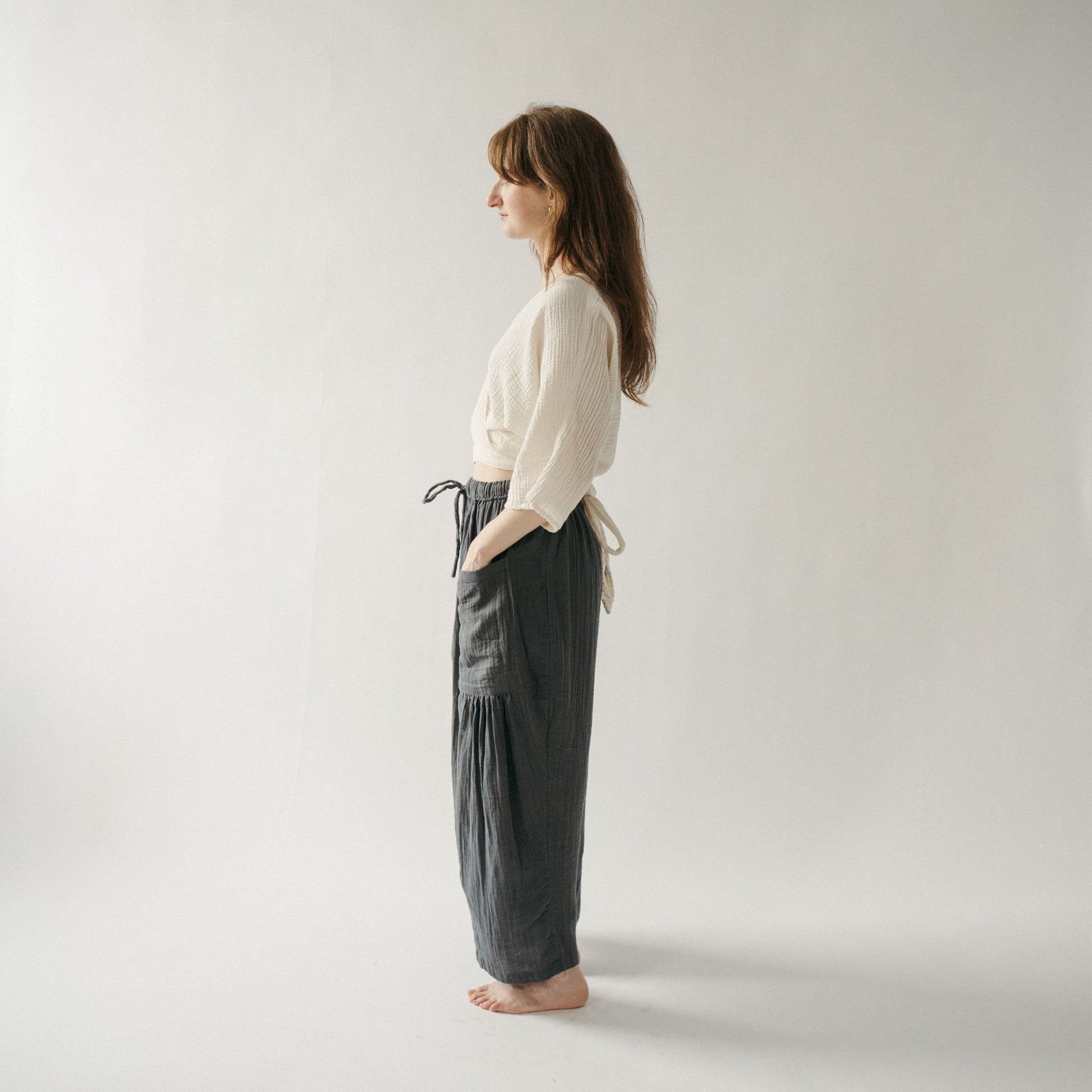 POKOLOKO Stevie Pants #color_stevie-charcoal