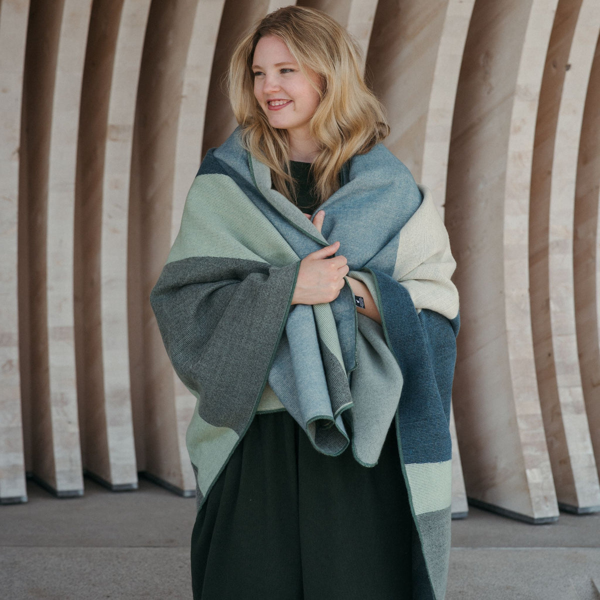 POKOLOKO Southwest Blanket #color_shallows