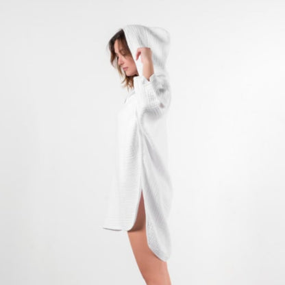 Crinkle Adult Poncho #color_white