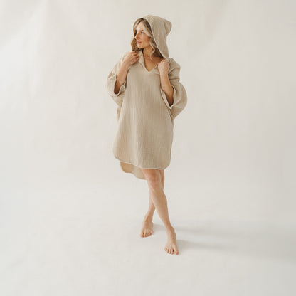 Crinkle Adult Poncho #color_beige