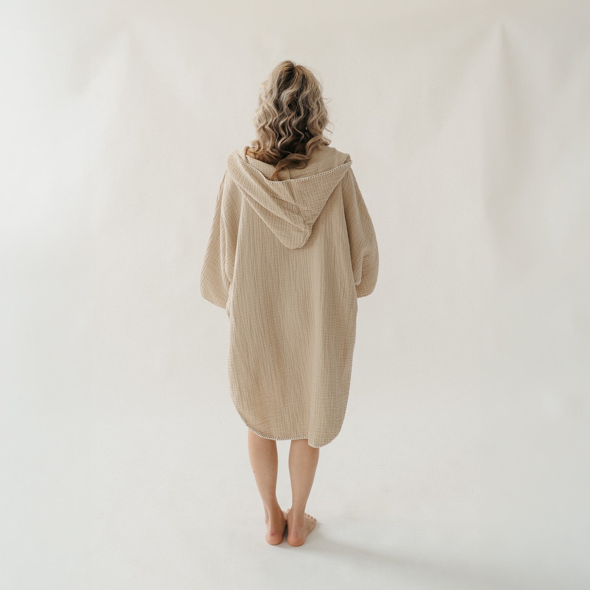 Crinkle Adult Poncho #color_beige